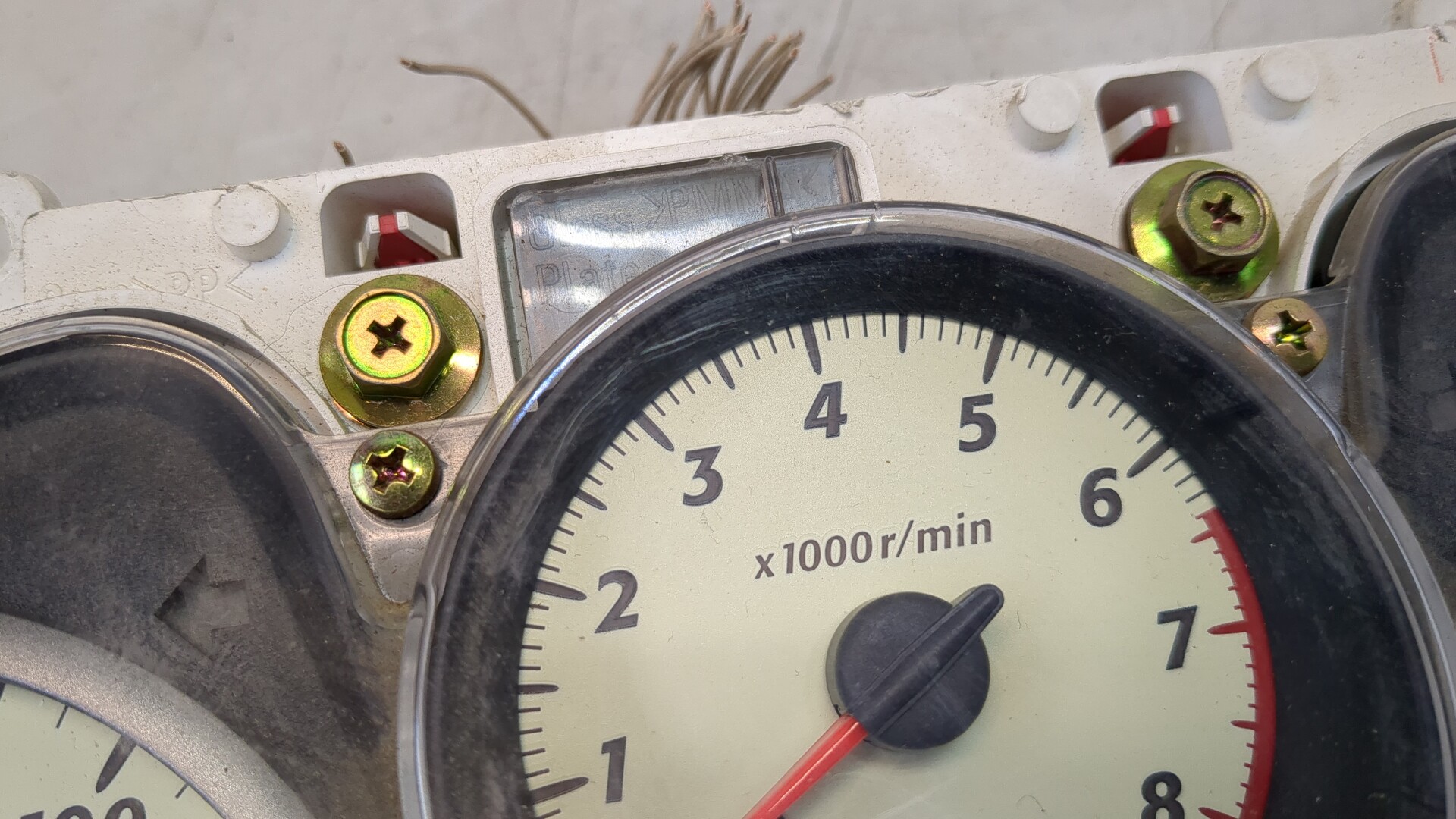 Панель приборов