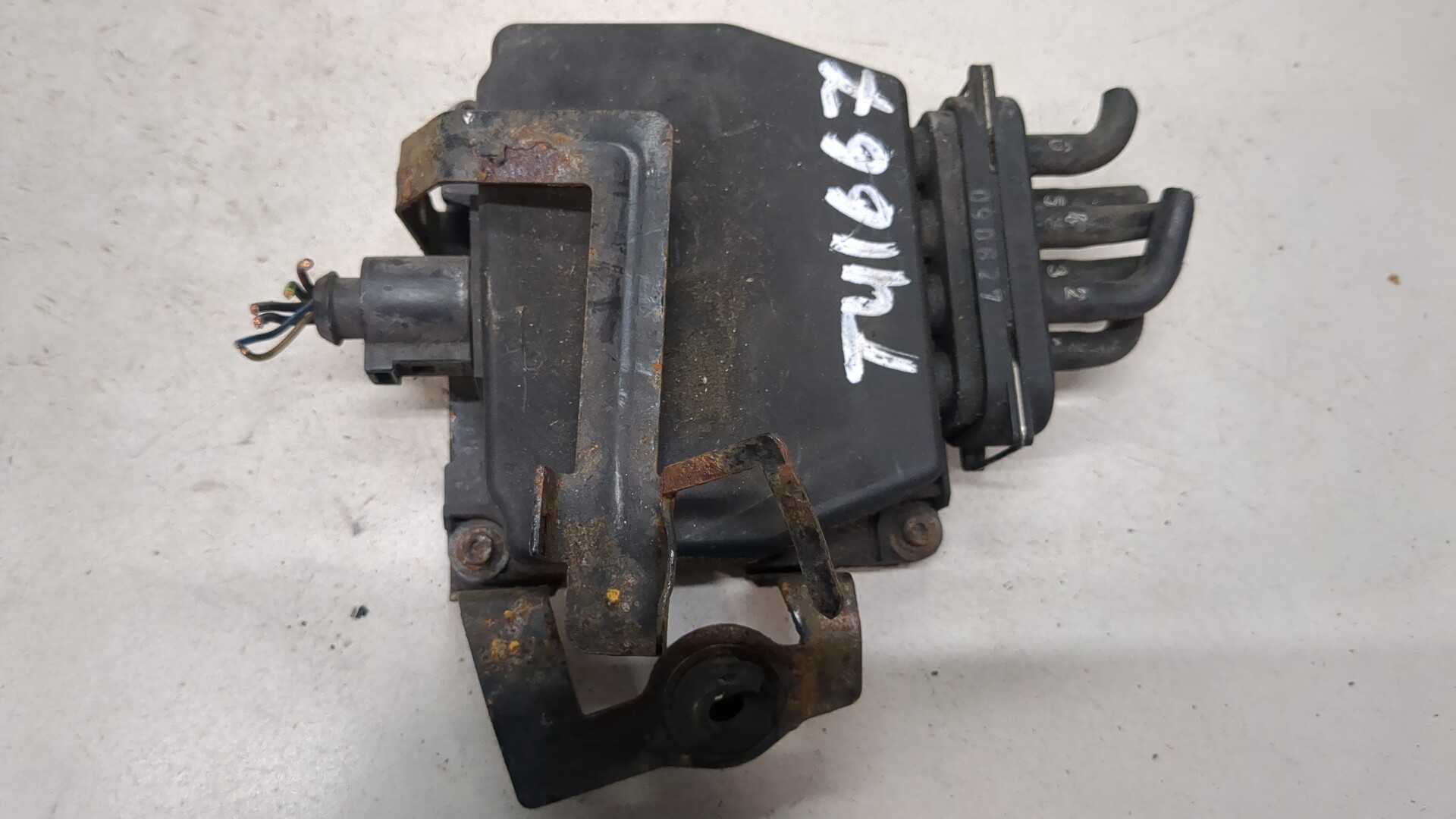 Блок клапанов