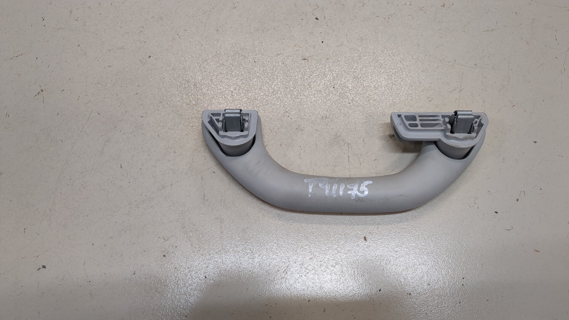 Ручка внутренняя потолочная