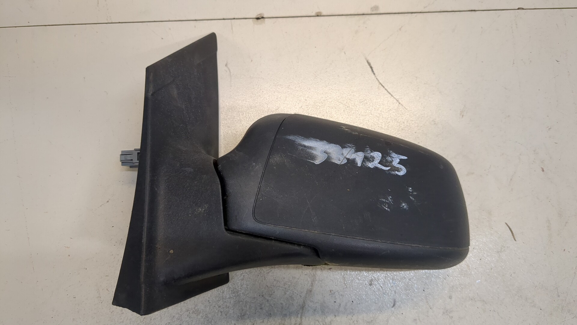 Зеркало левое электрическое