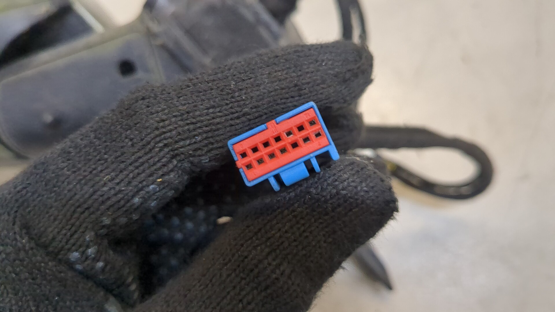 Зеркало левое электрическое