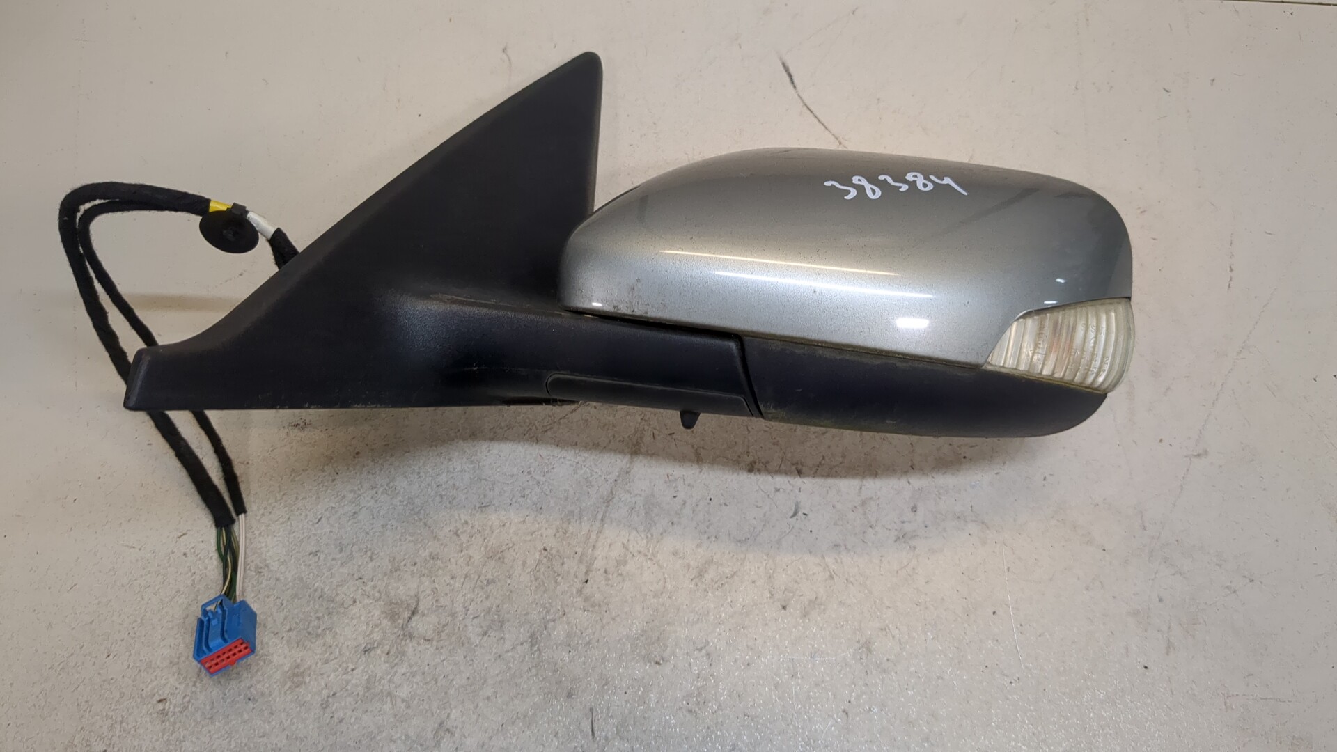 Зеркало левое электрическое