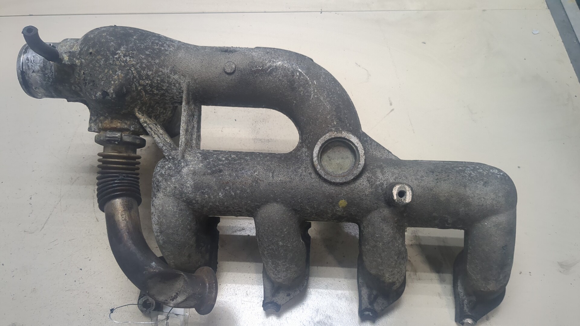 Коллектор впускной