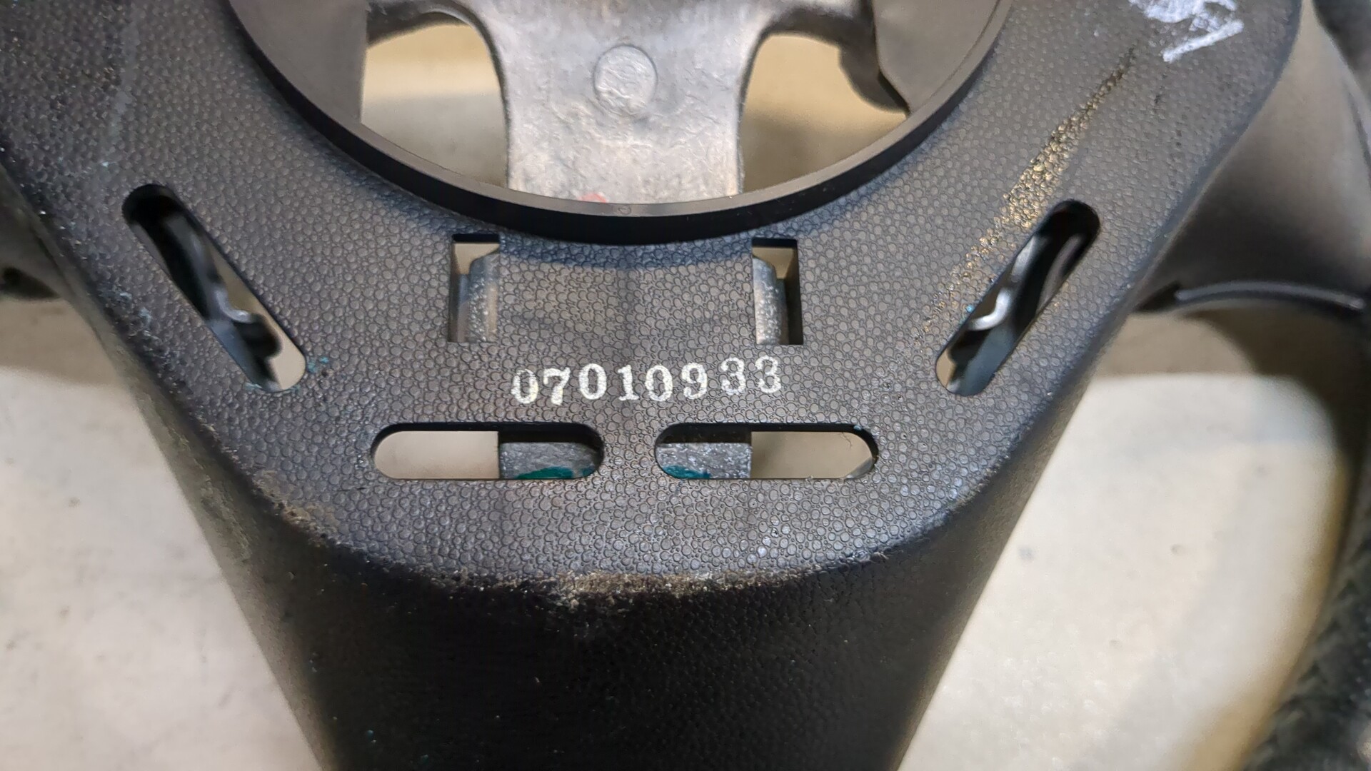 Рулевое колесо (руль)