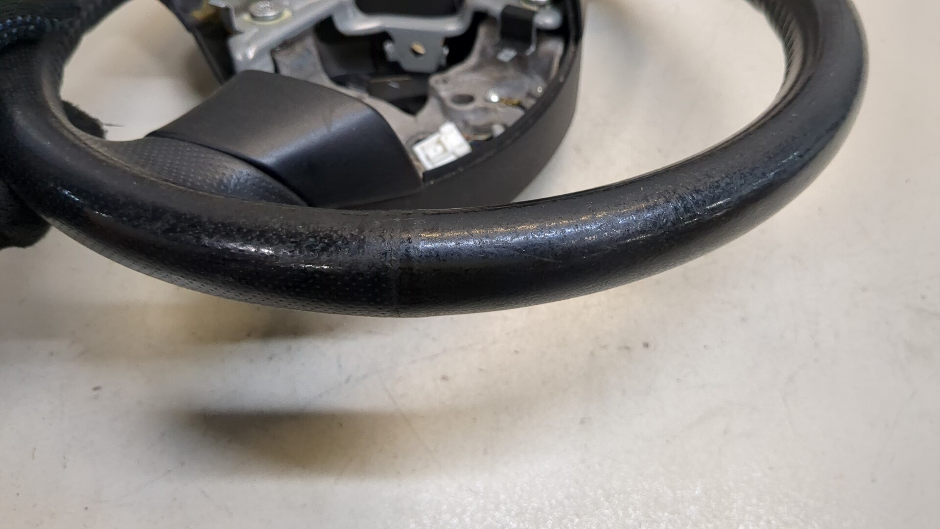 Рулевое колесо (руль)