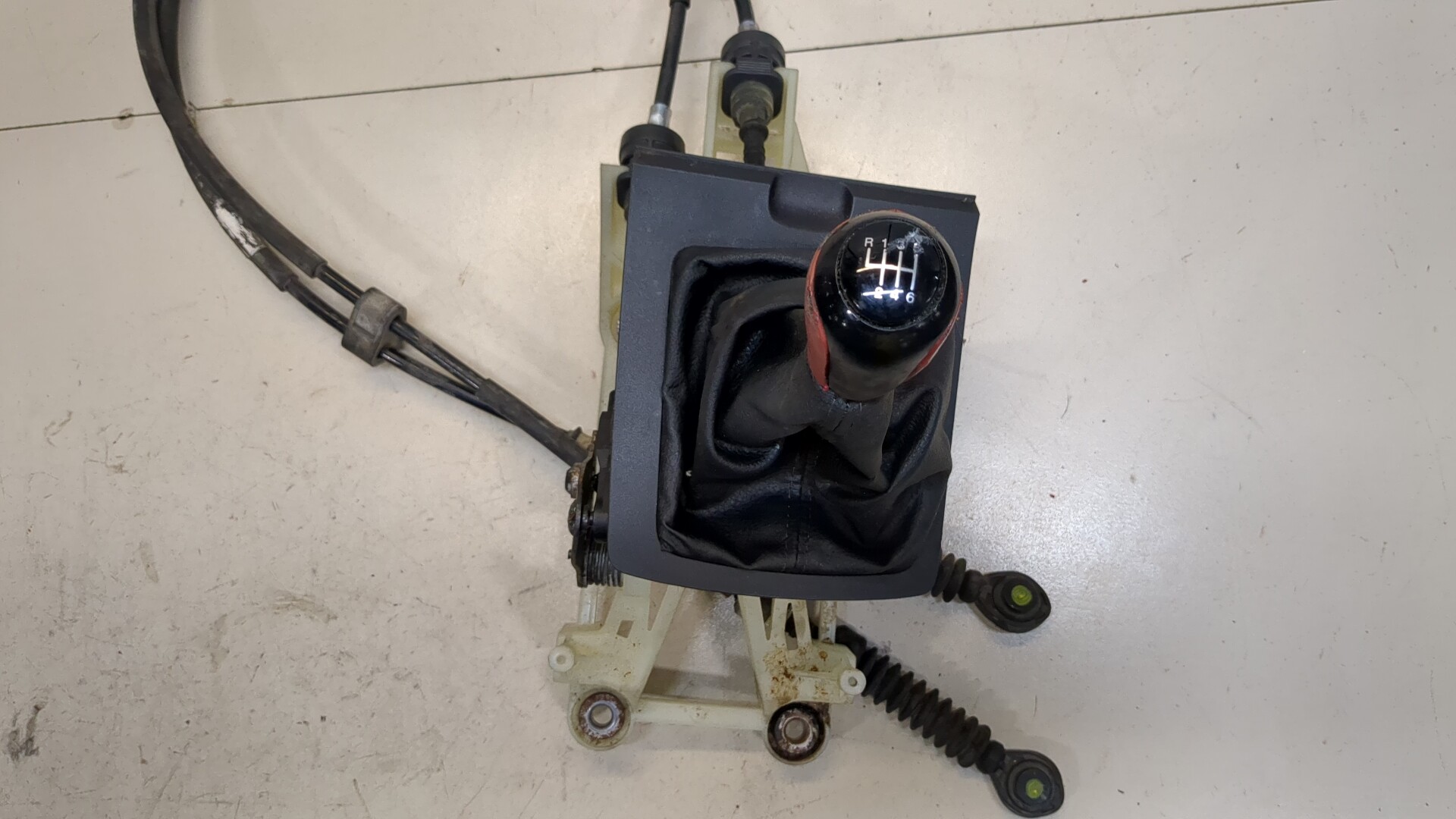 Кулиса МКПП / АКПП