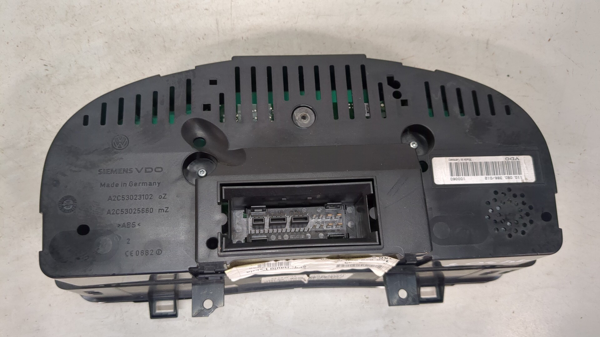 Панель приборов