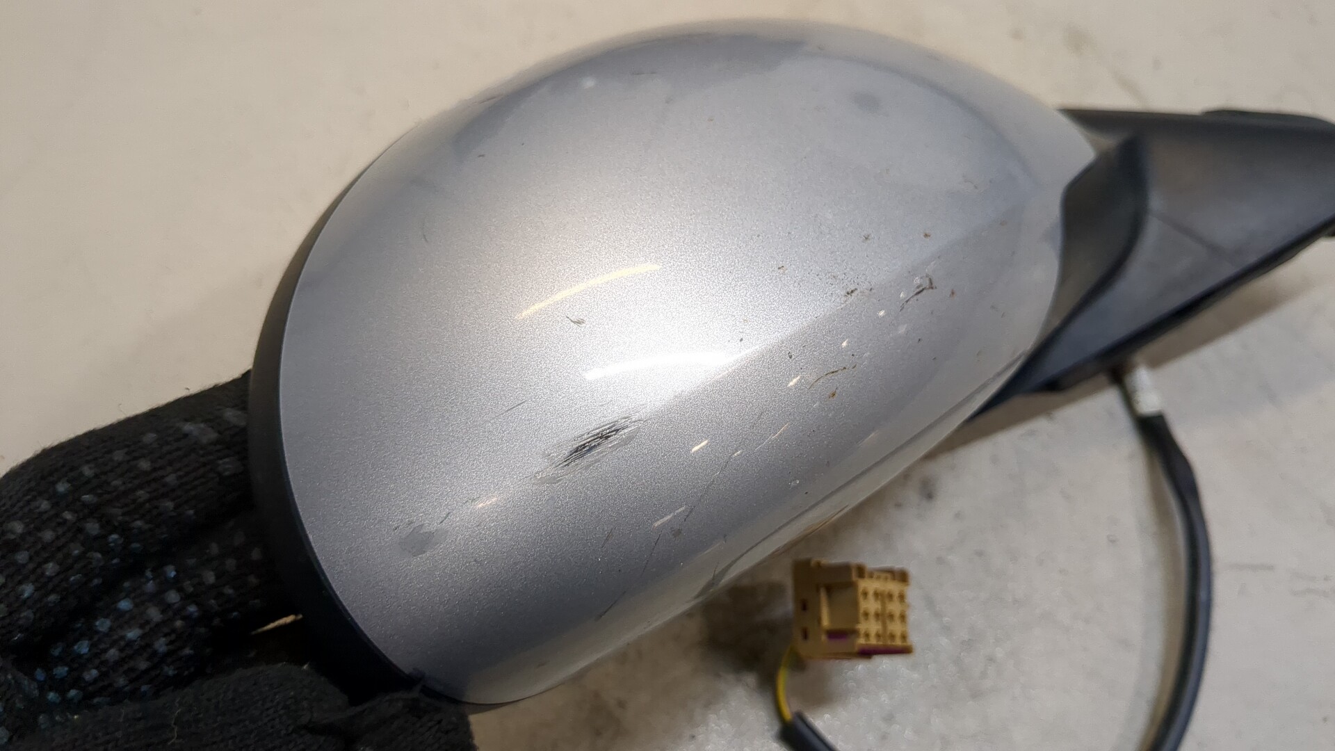 Зеркало правое электрическое