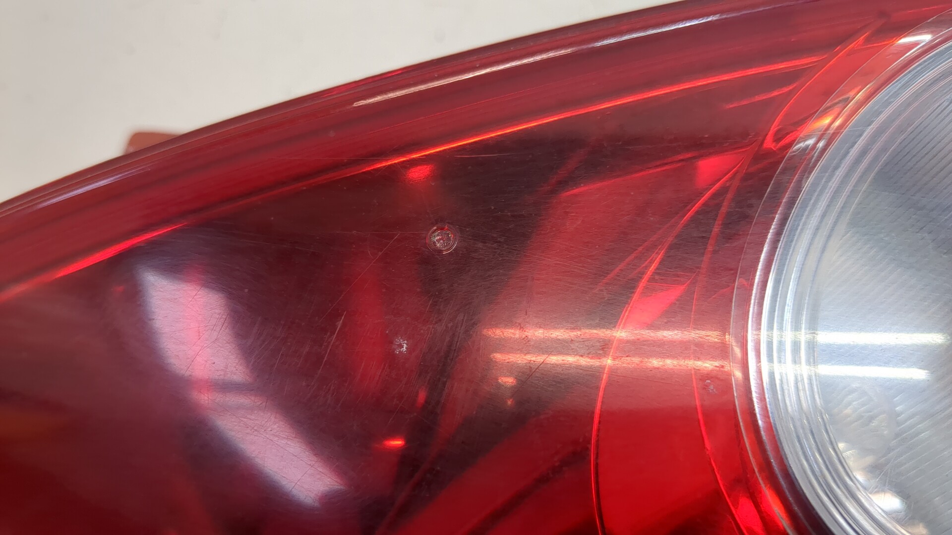 Фонарь задний левый