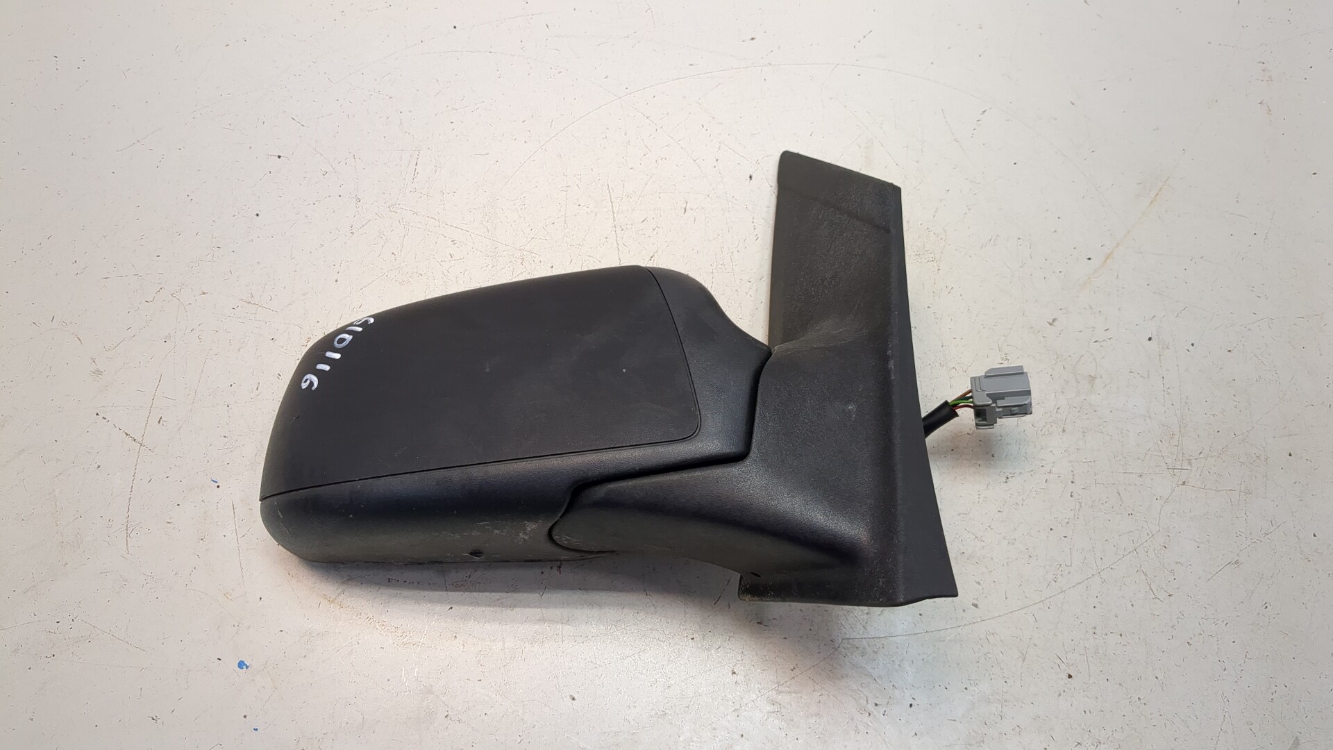 Зеркало правое электрическое