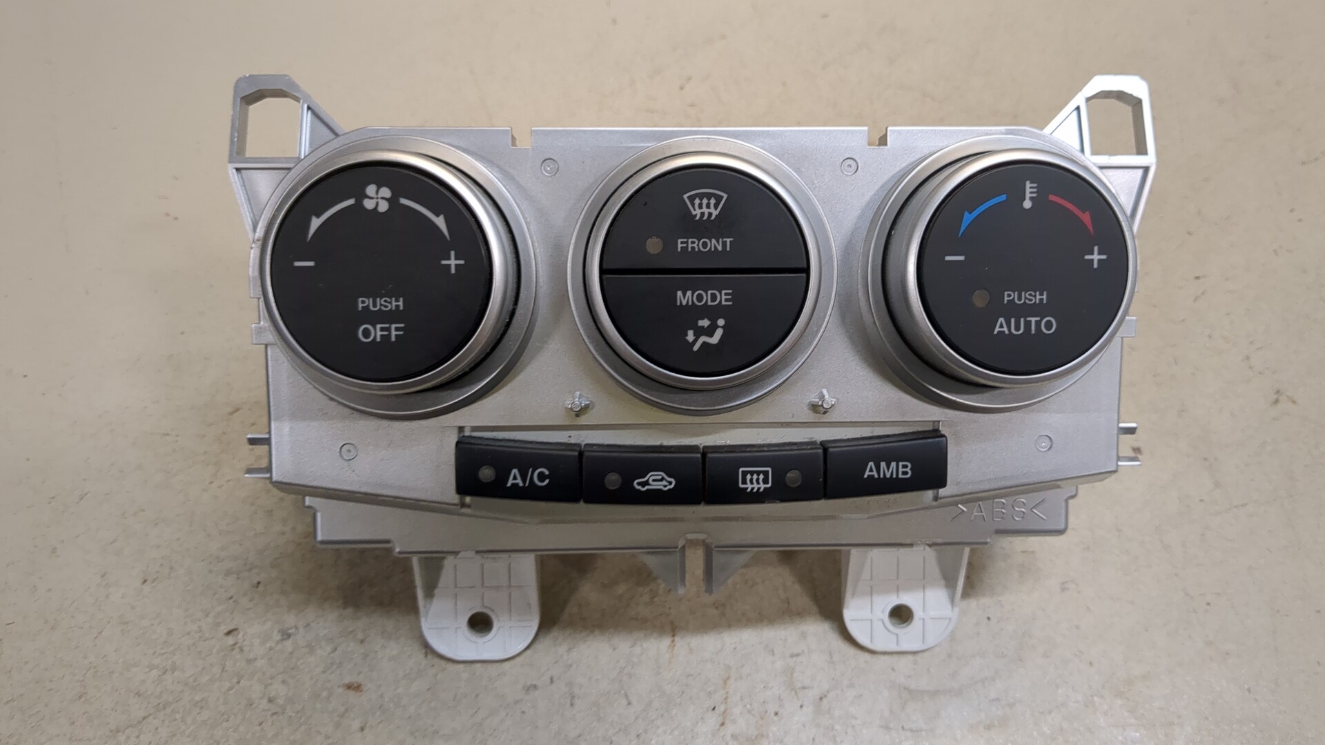 Переключатель отопителя