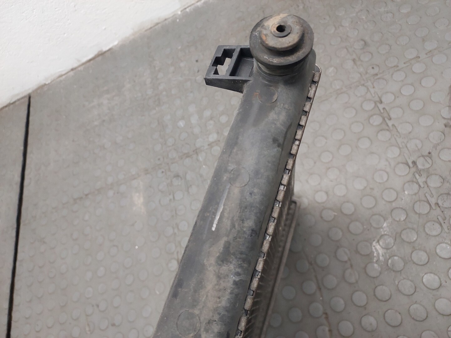 Радиатор охлаждения двигателя основной