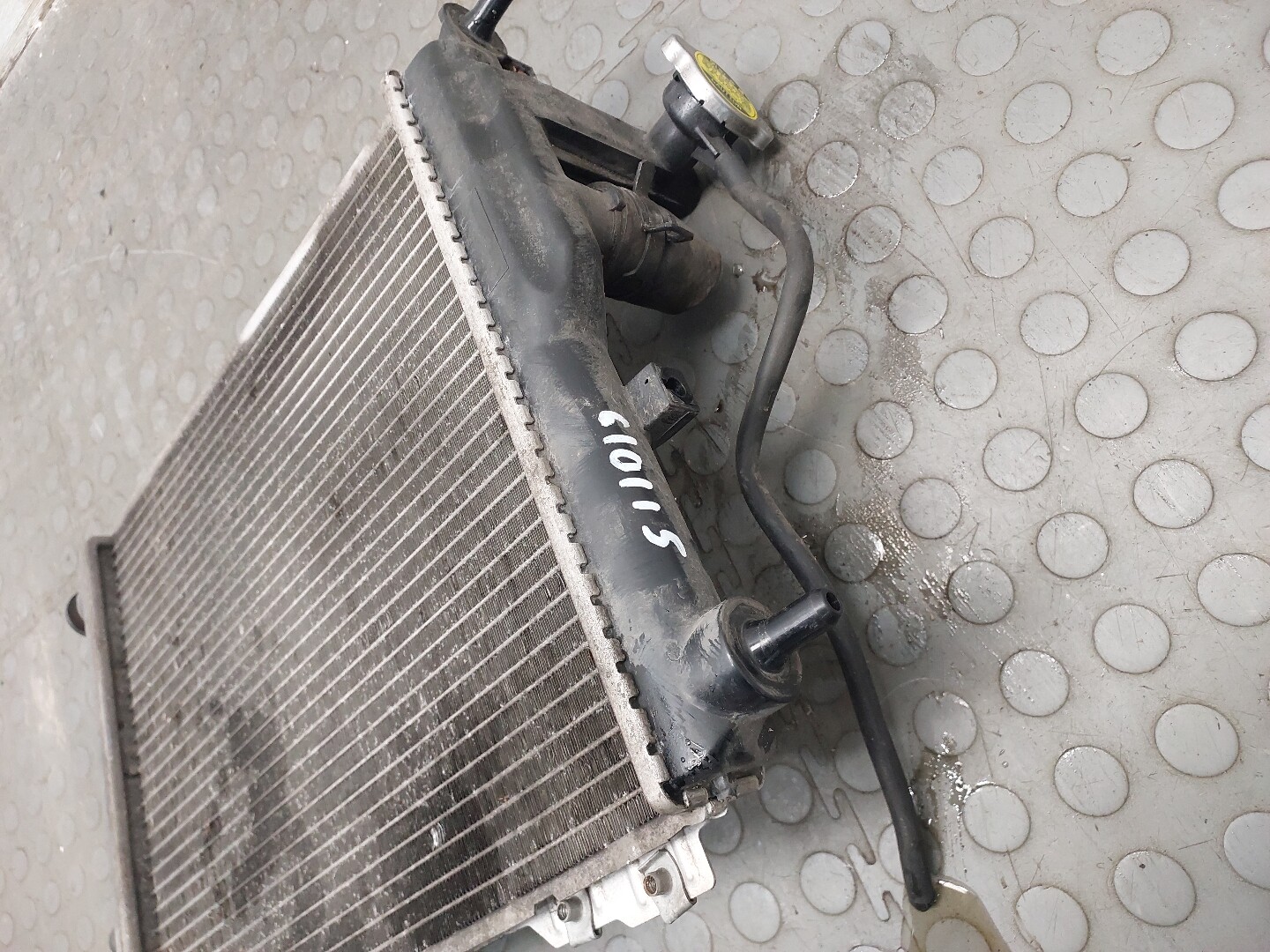 Радиатор охлаждения двигателя основной