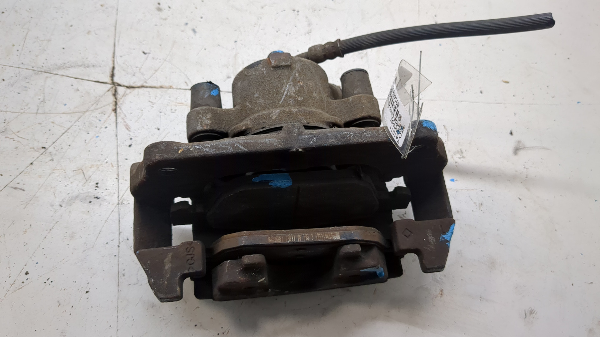 Суппорт передний правый