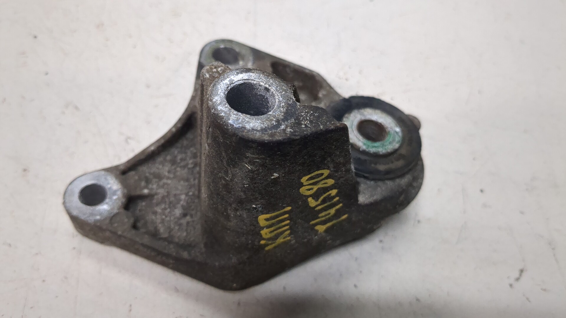 Кронштейн КПП