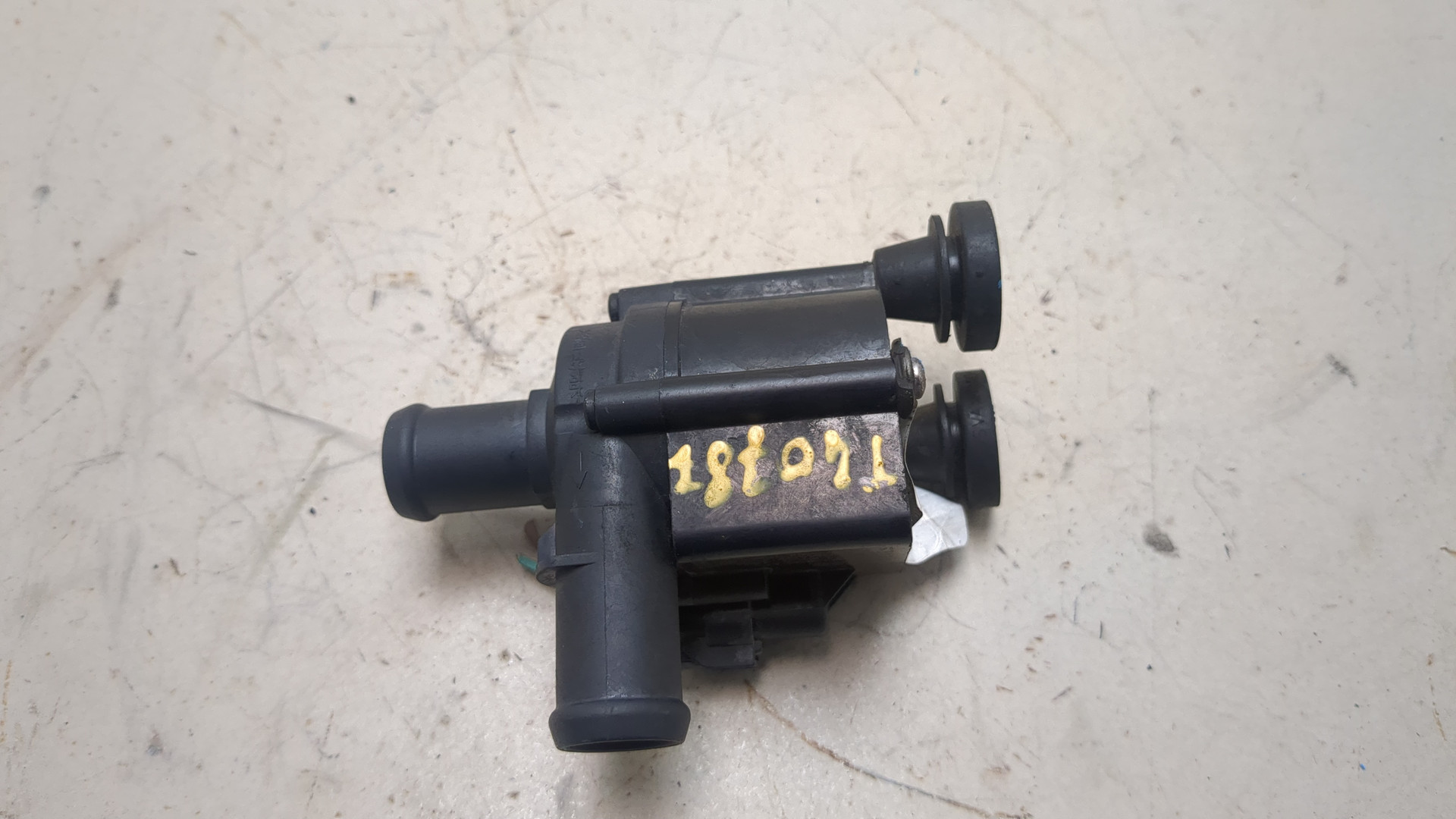 Насос водяной (помпа)