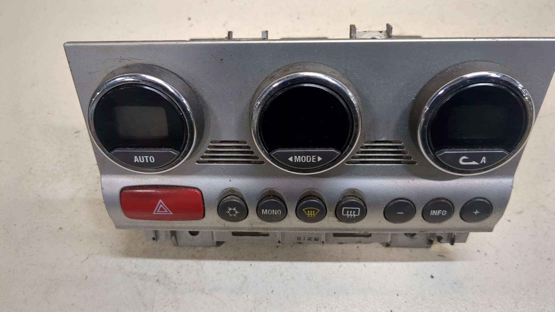 Переключатель отопителя