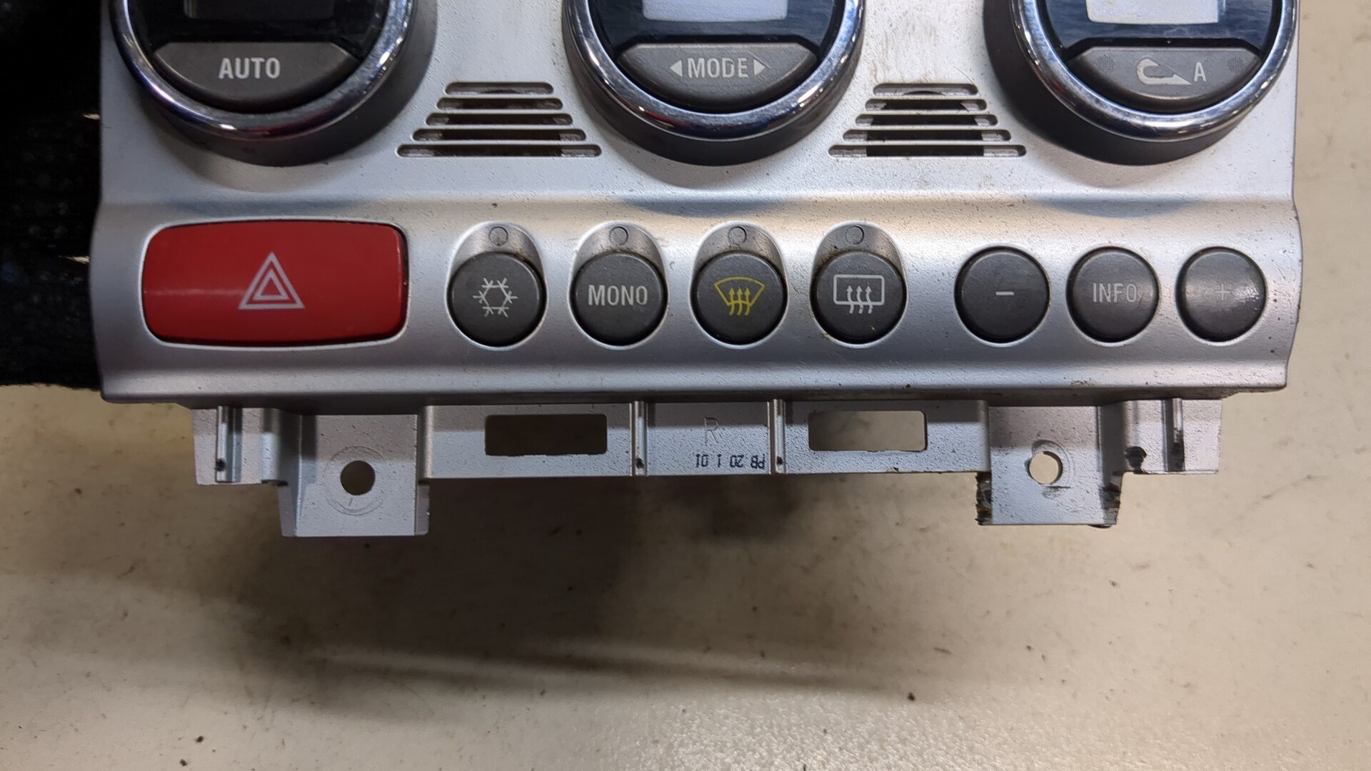 Переключатель отопителя