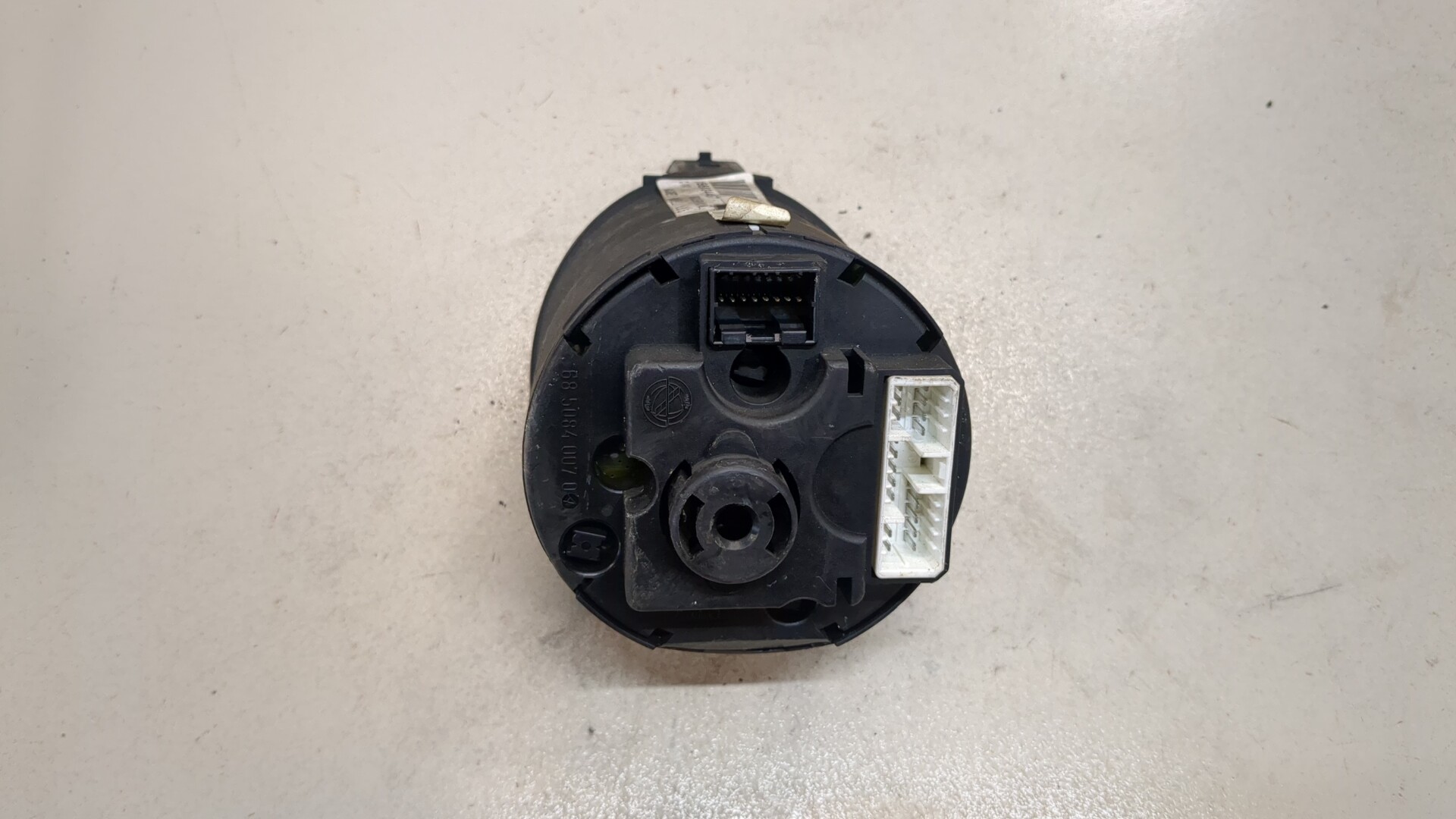 Панель приборов