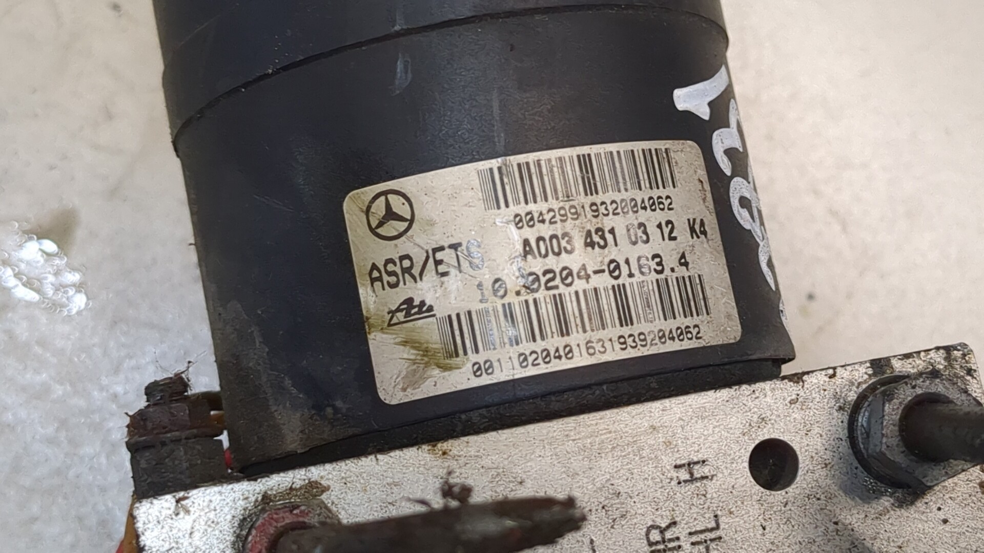 Блок ABS (насос)