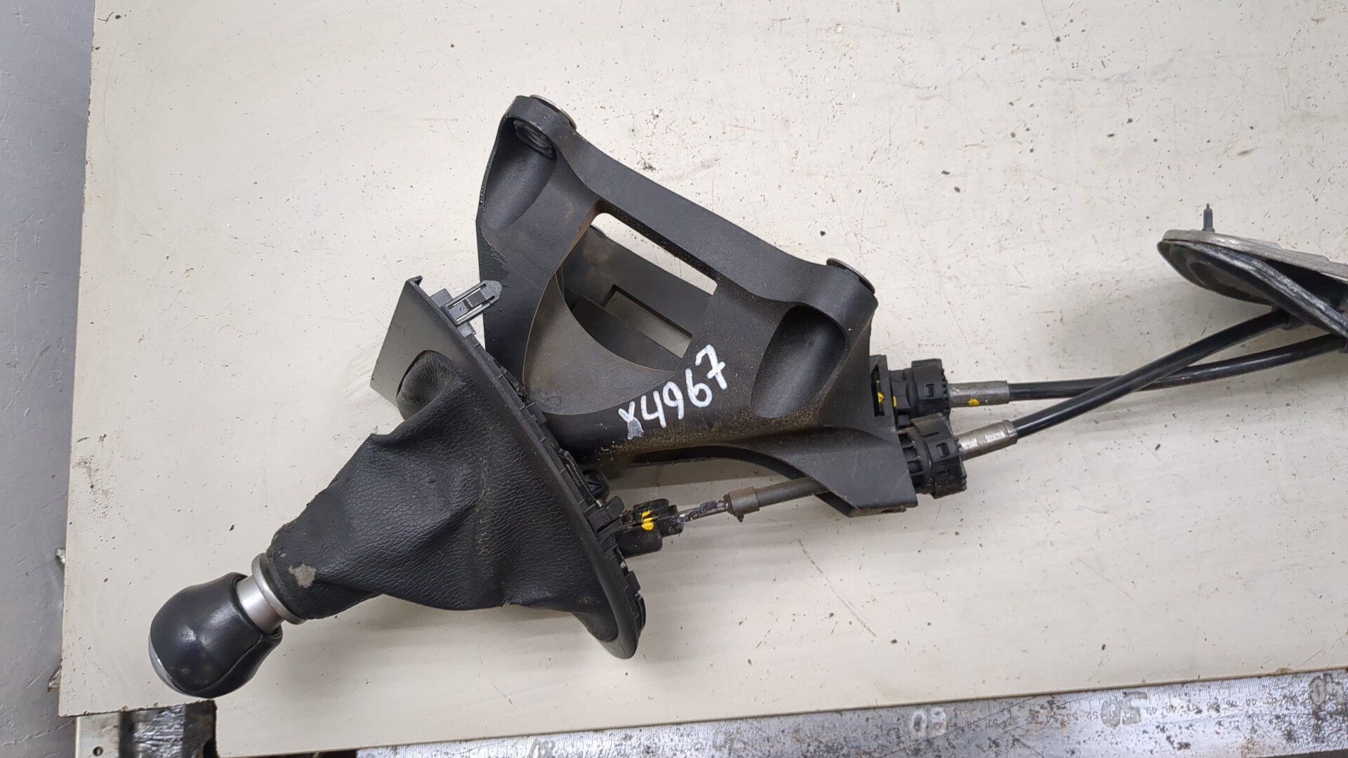 Кулиса МКПП / АКПП