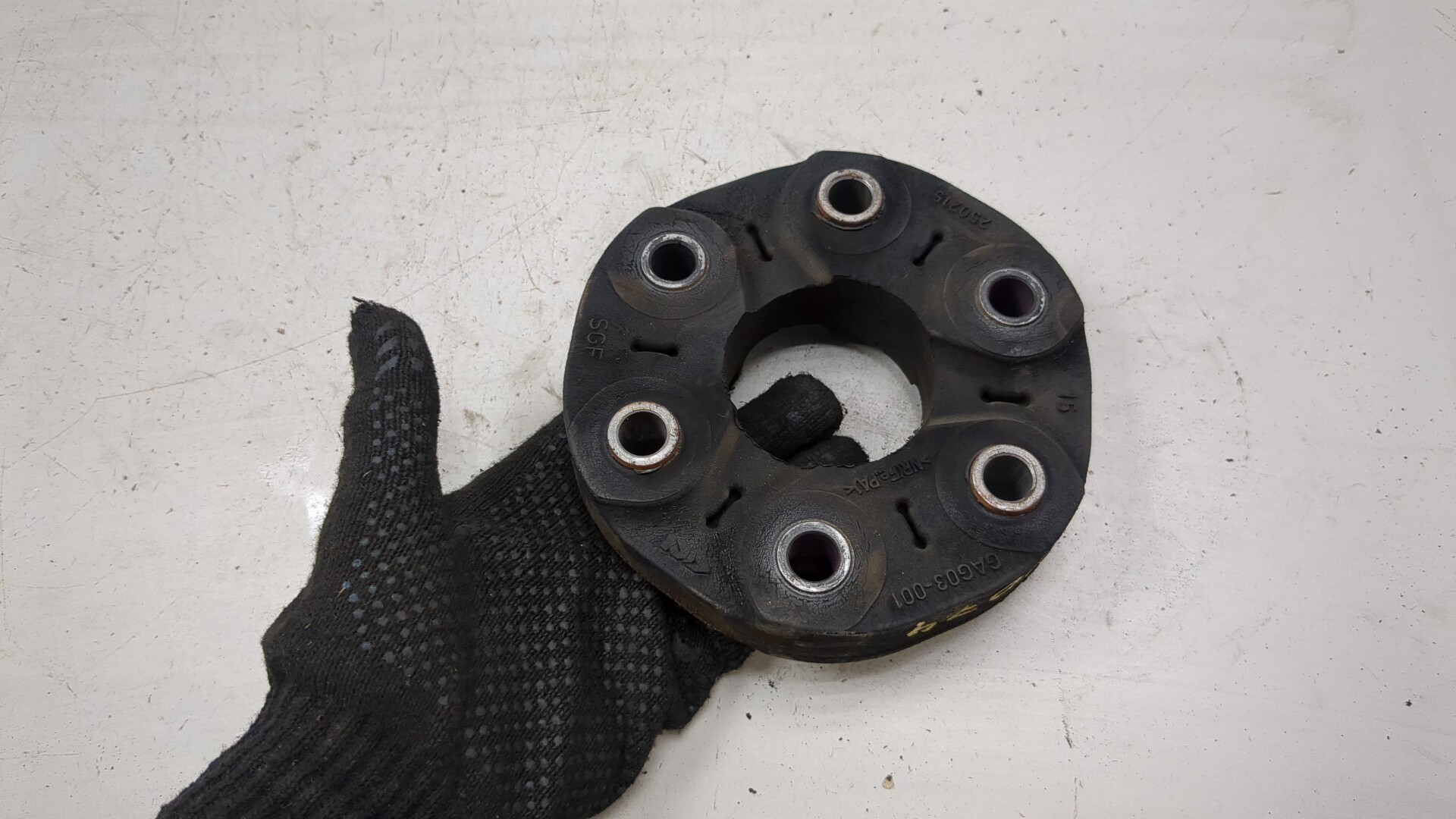 Муфта эластичная карданного вала