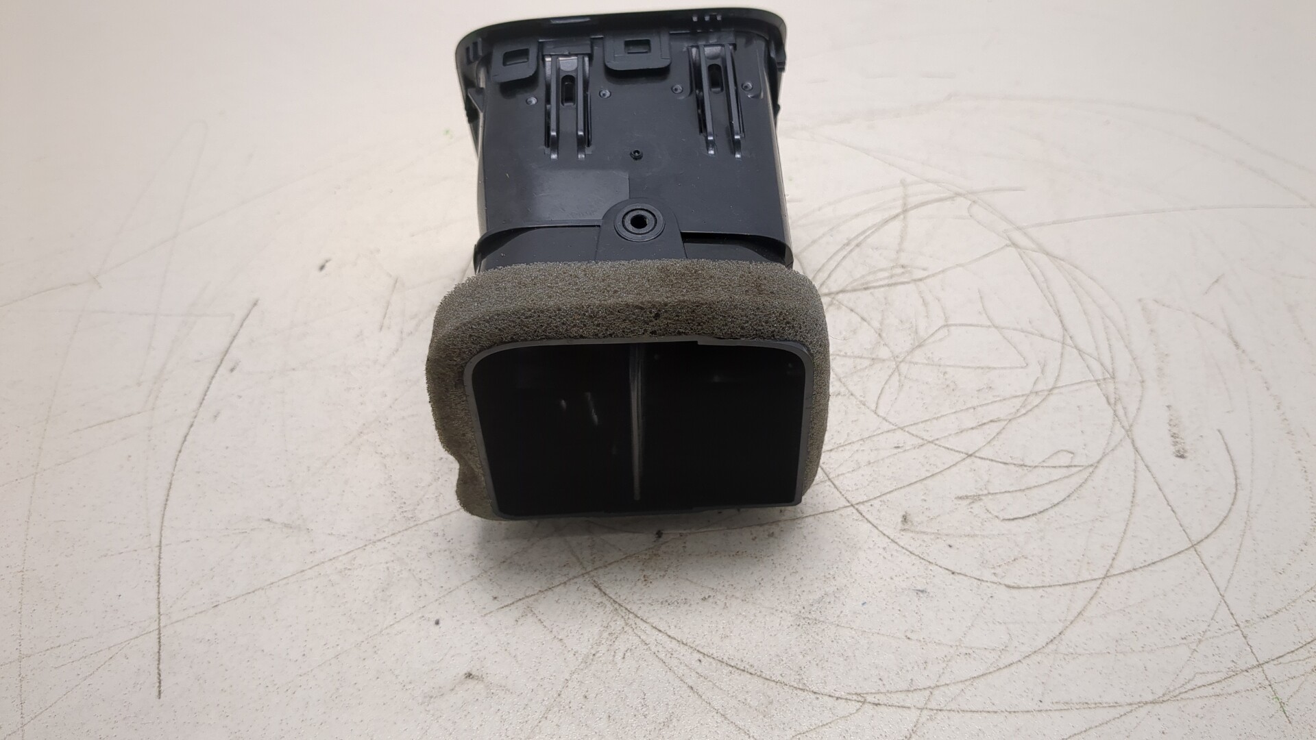 Дефлектор воздушный