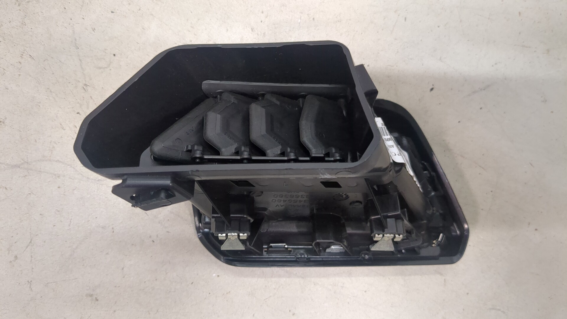 Дефлектор воздушный