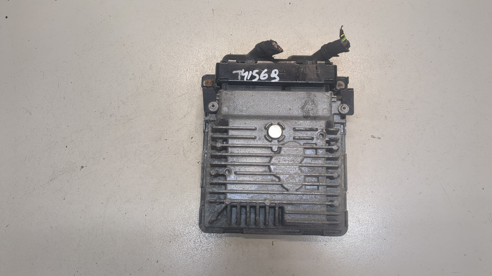 Блок управления двигателем