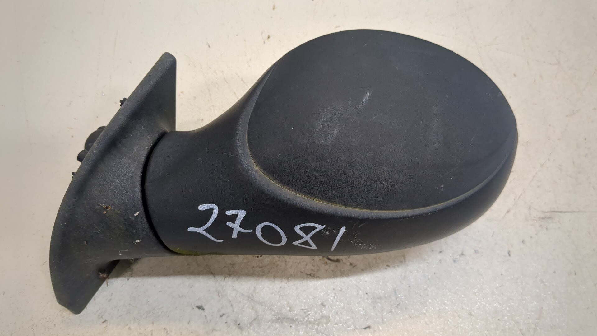 Зеркало левое электрическое