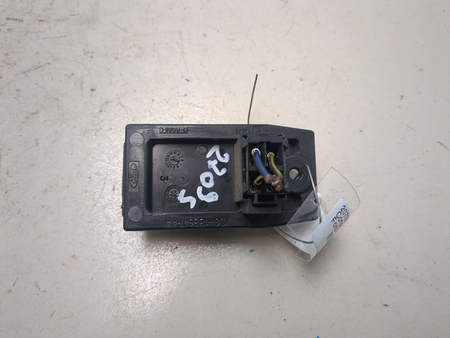 Резистор отопителя