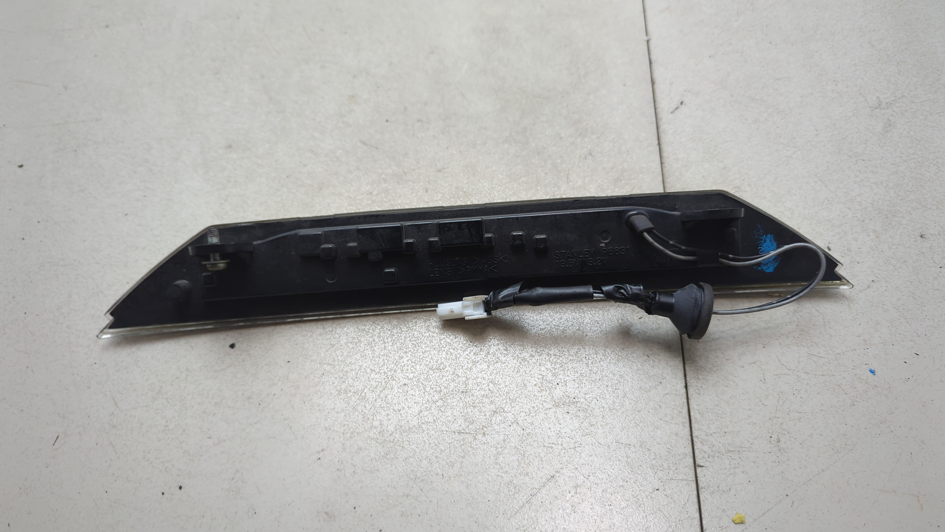 Фонарь задний (стоп сигнал)