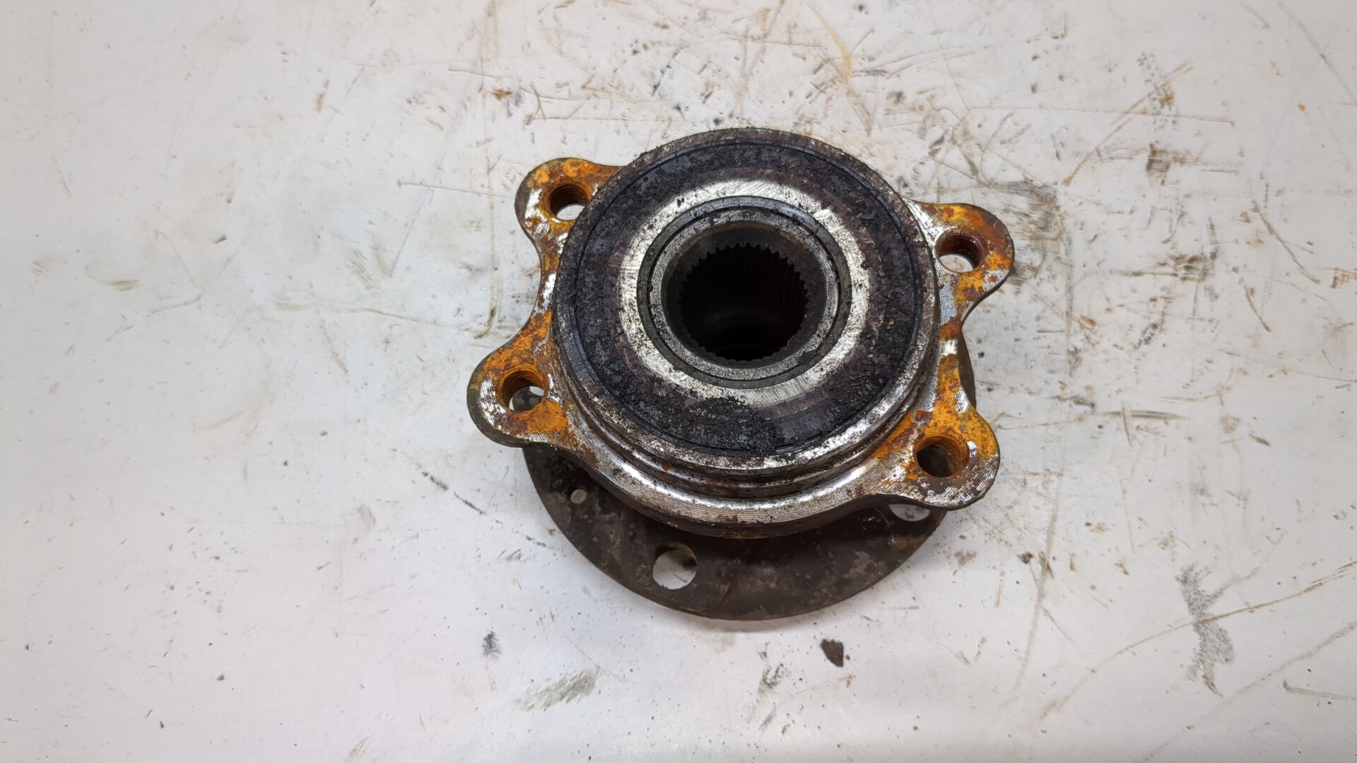 Ступица задняя