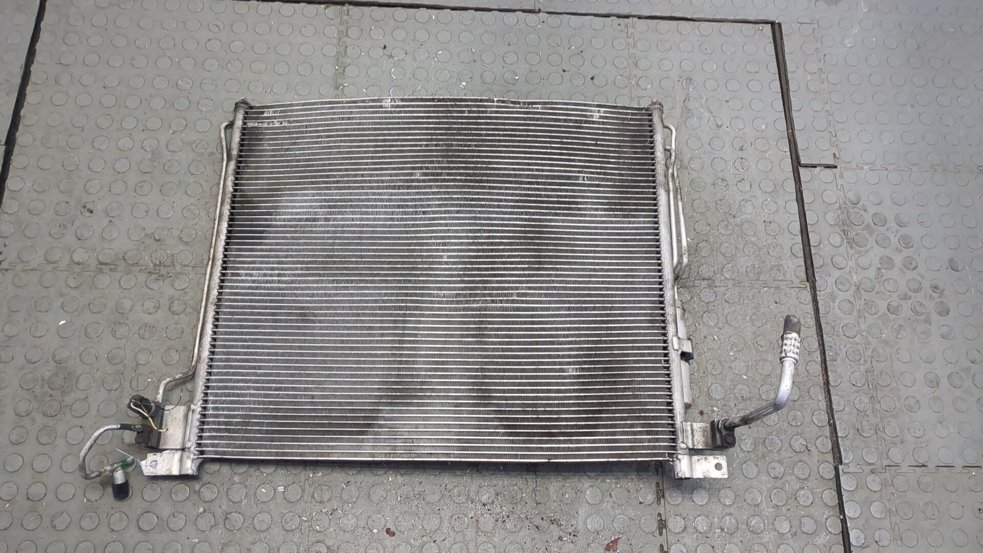Радиатор кондиционера / конденсер