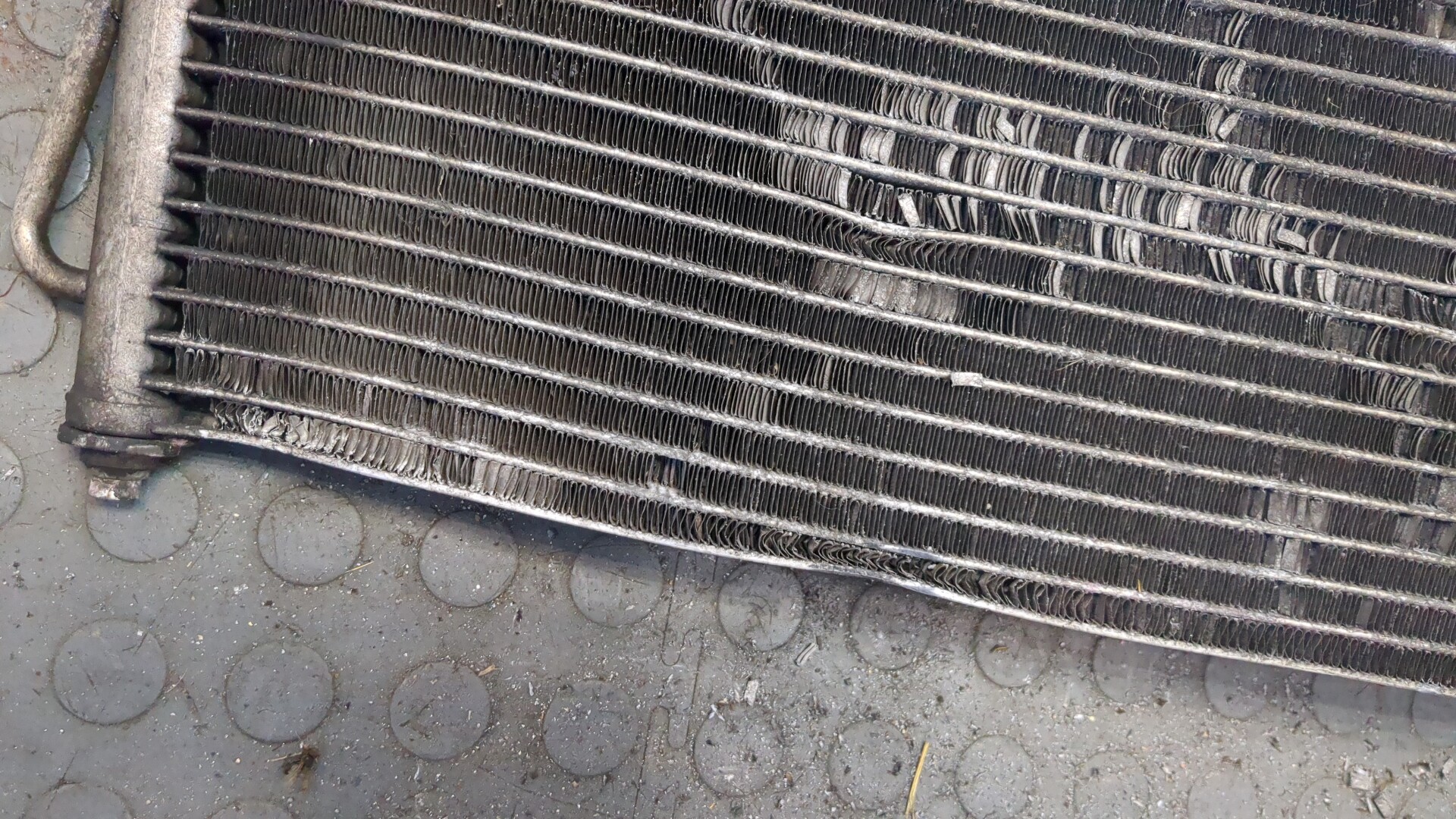 Радиатор кондиционера / конденсер