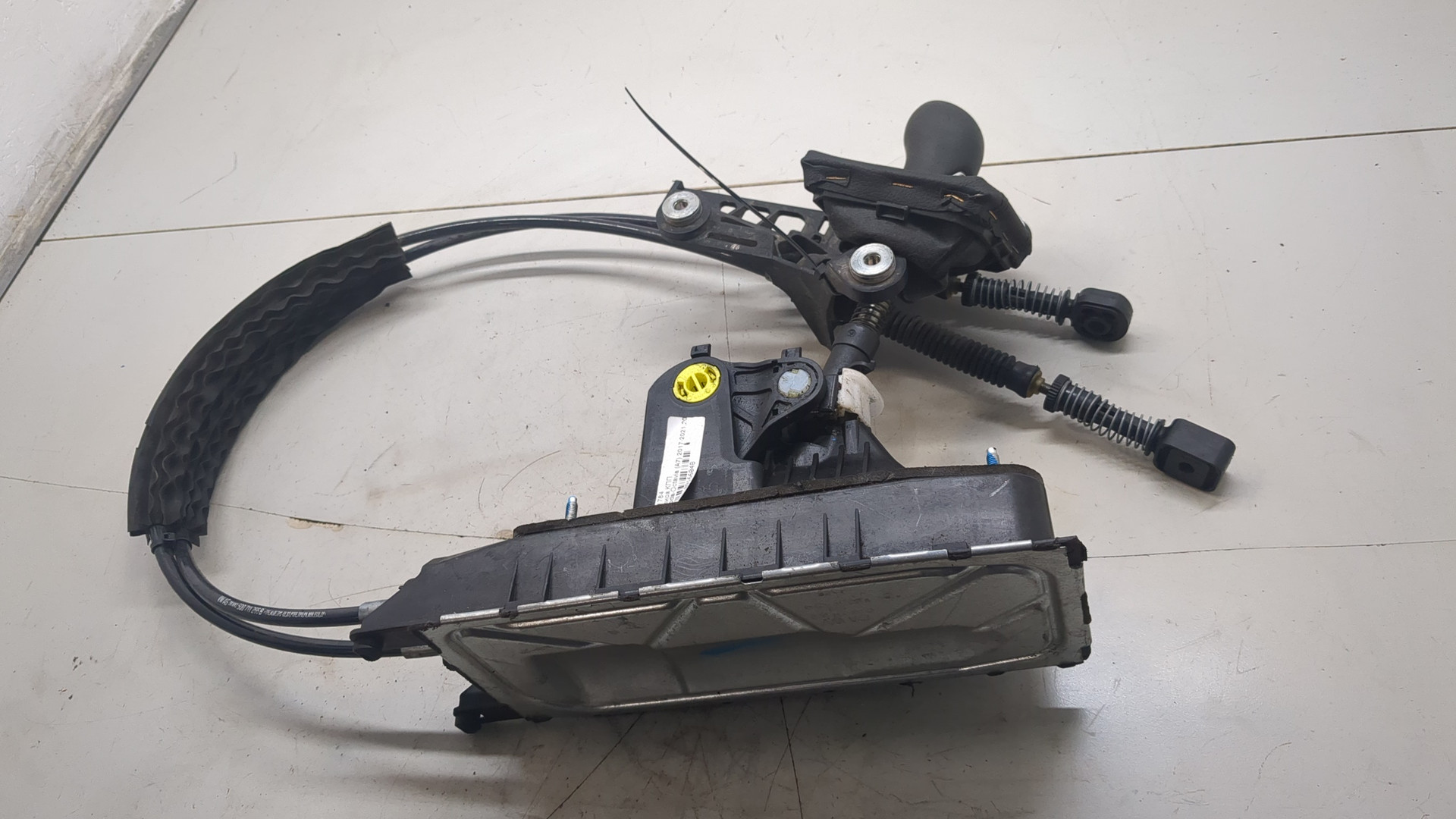 Кулиса МКПП / АКПП