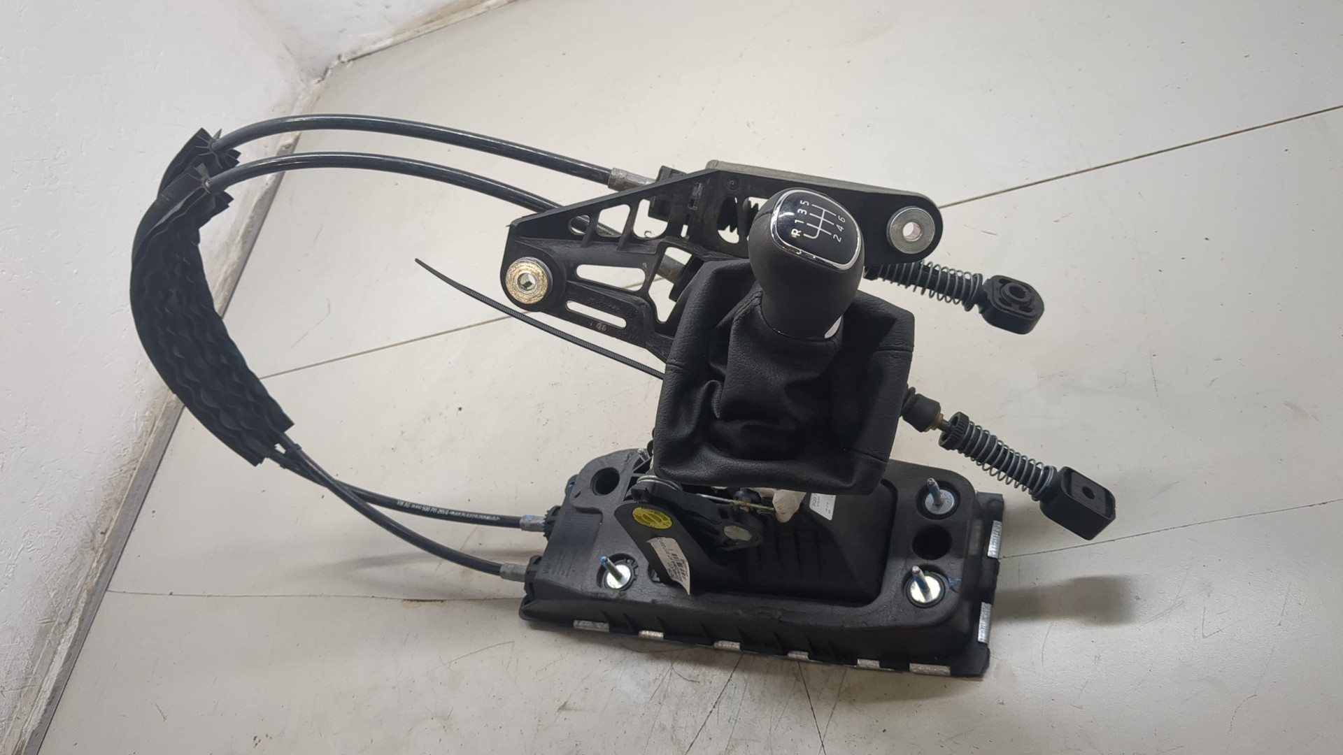 Кулиса МКПП / АКПП