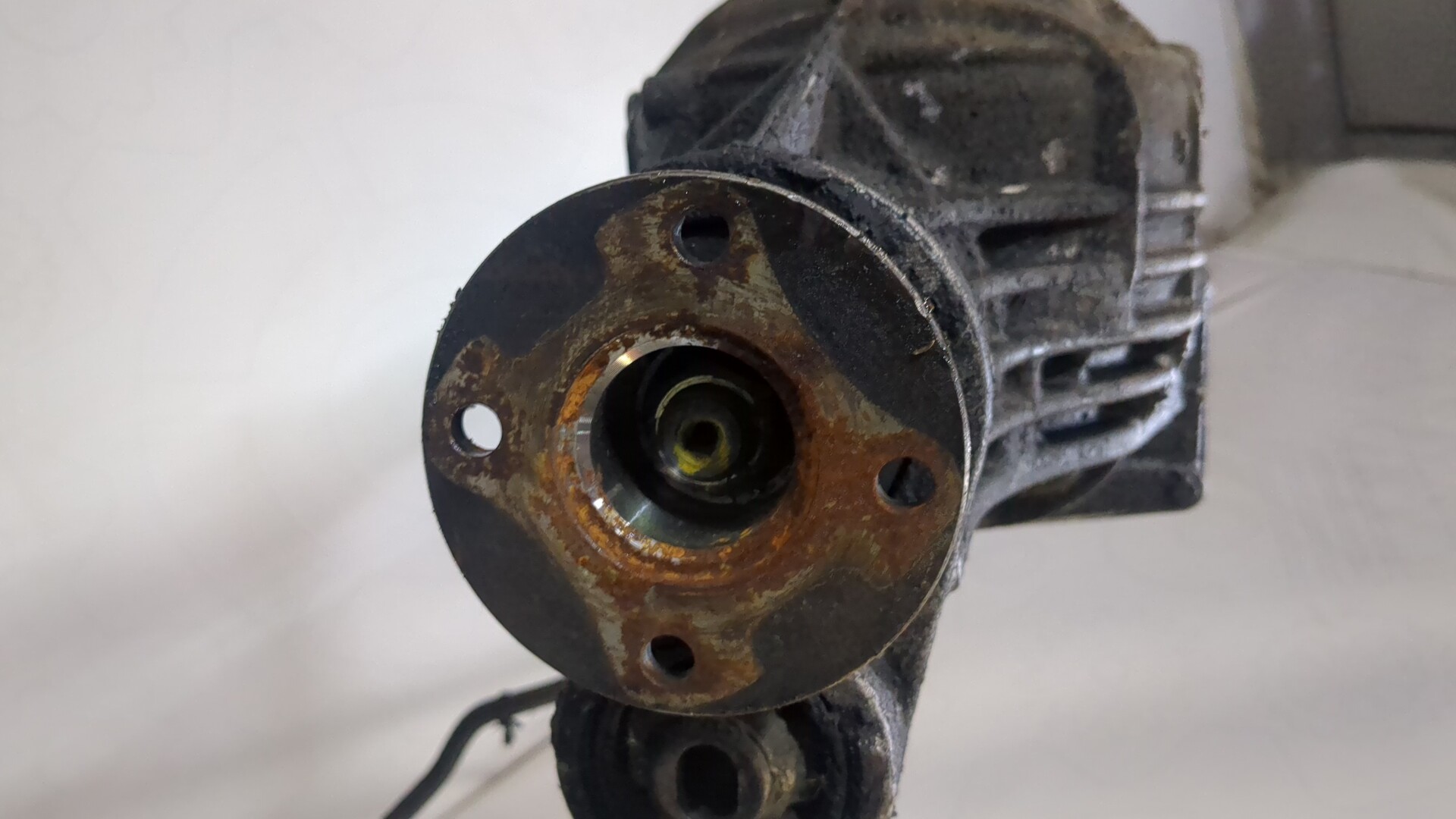 Редуктор переднего моста