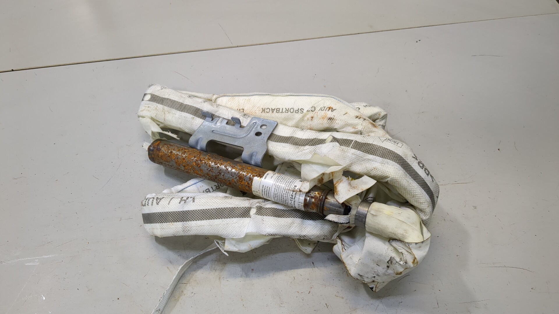 Подушка безопасности боковая (шторка)