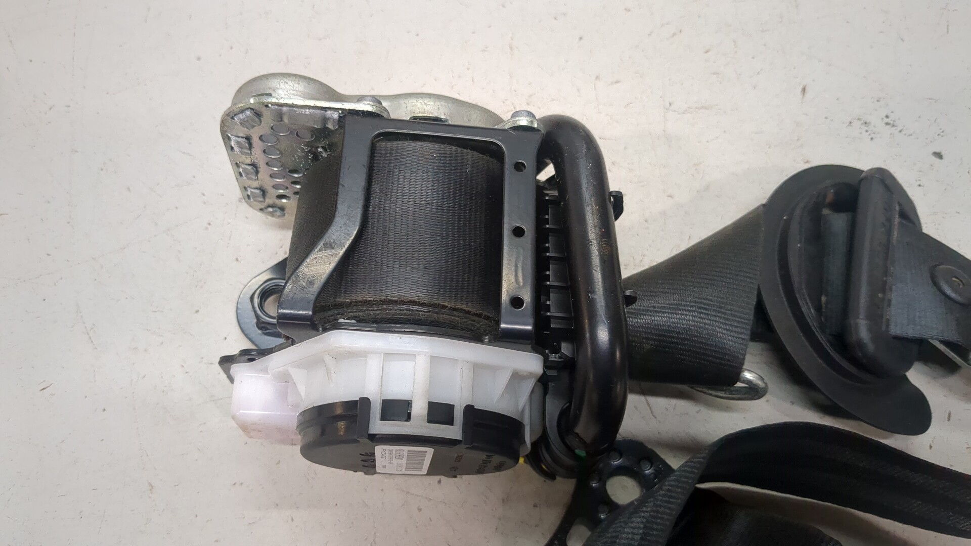 Ремень безопасности