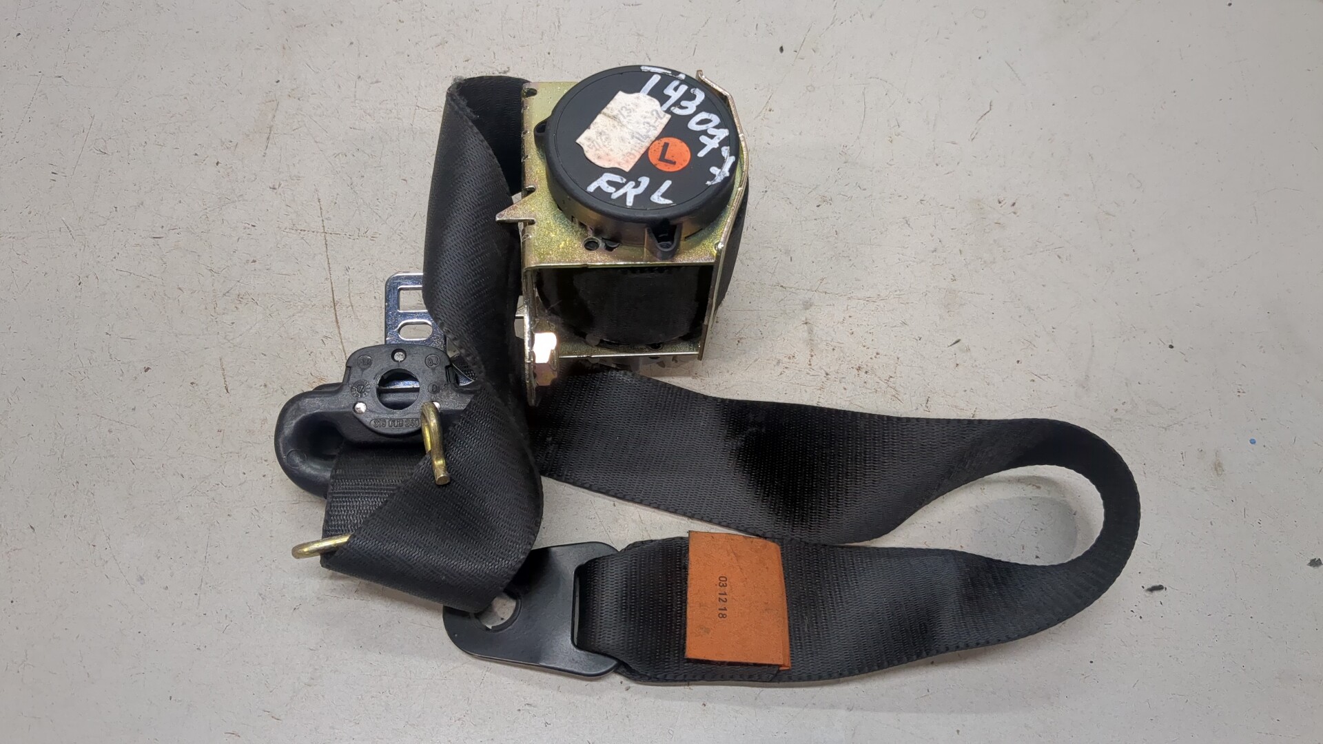 Ремень безопасности