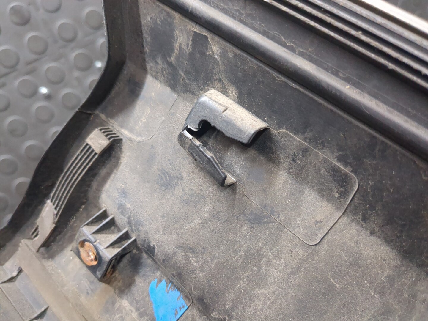 Молдинг двери