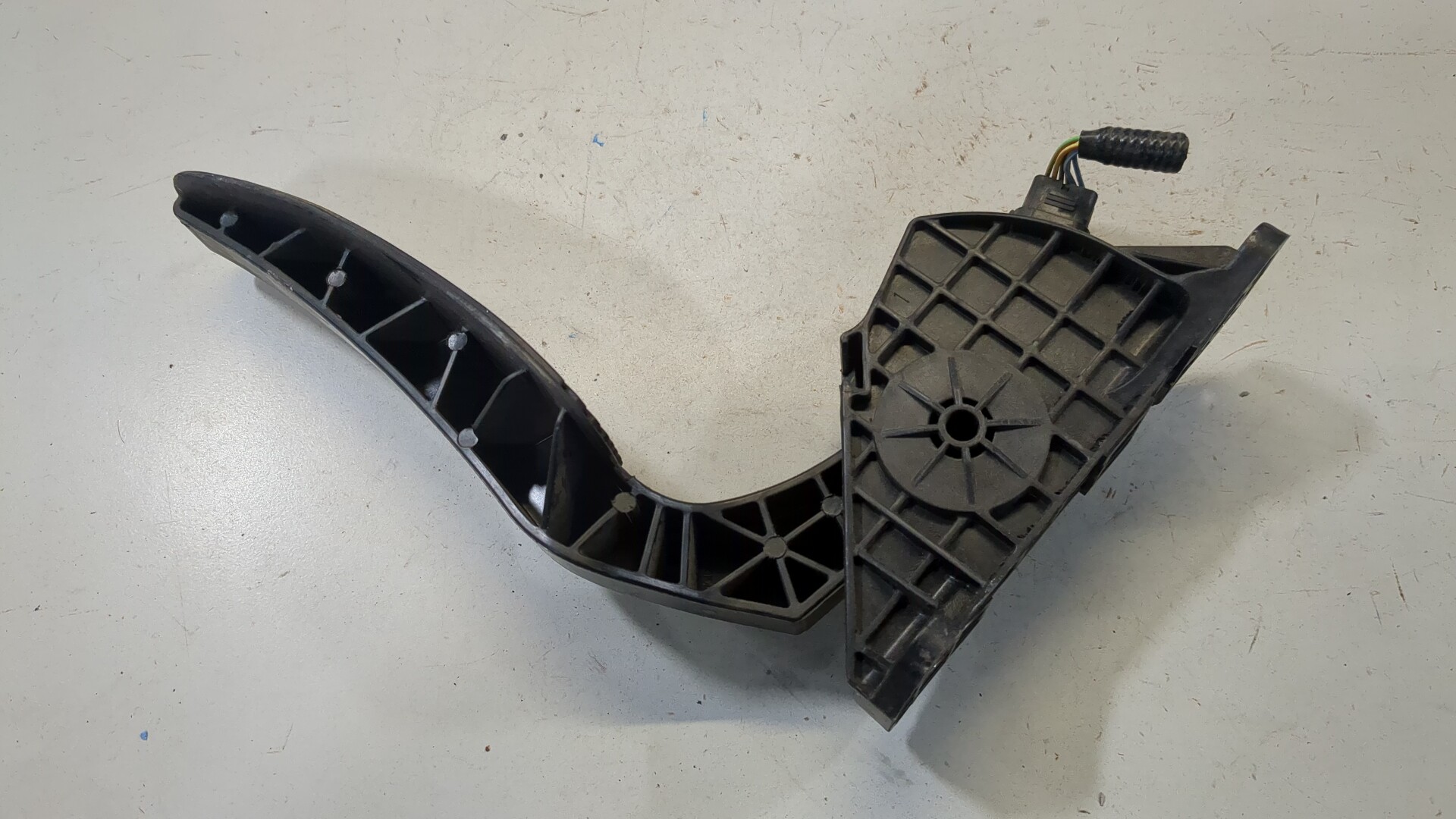 Педаль газа