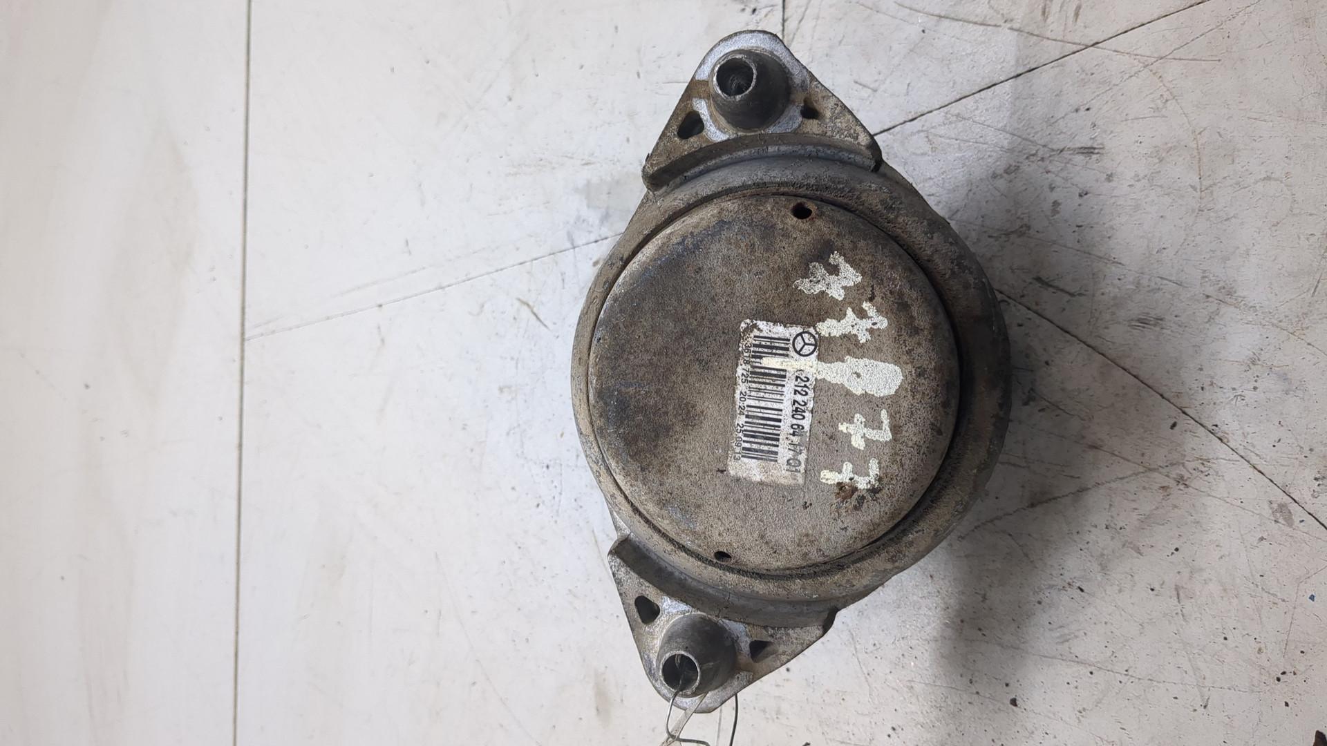 Опора двигателя