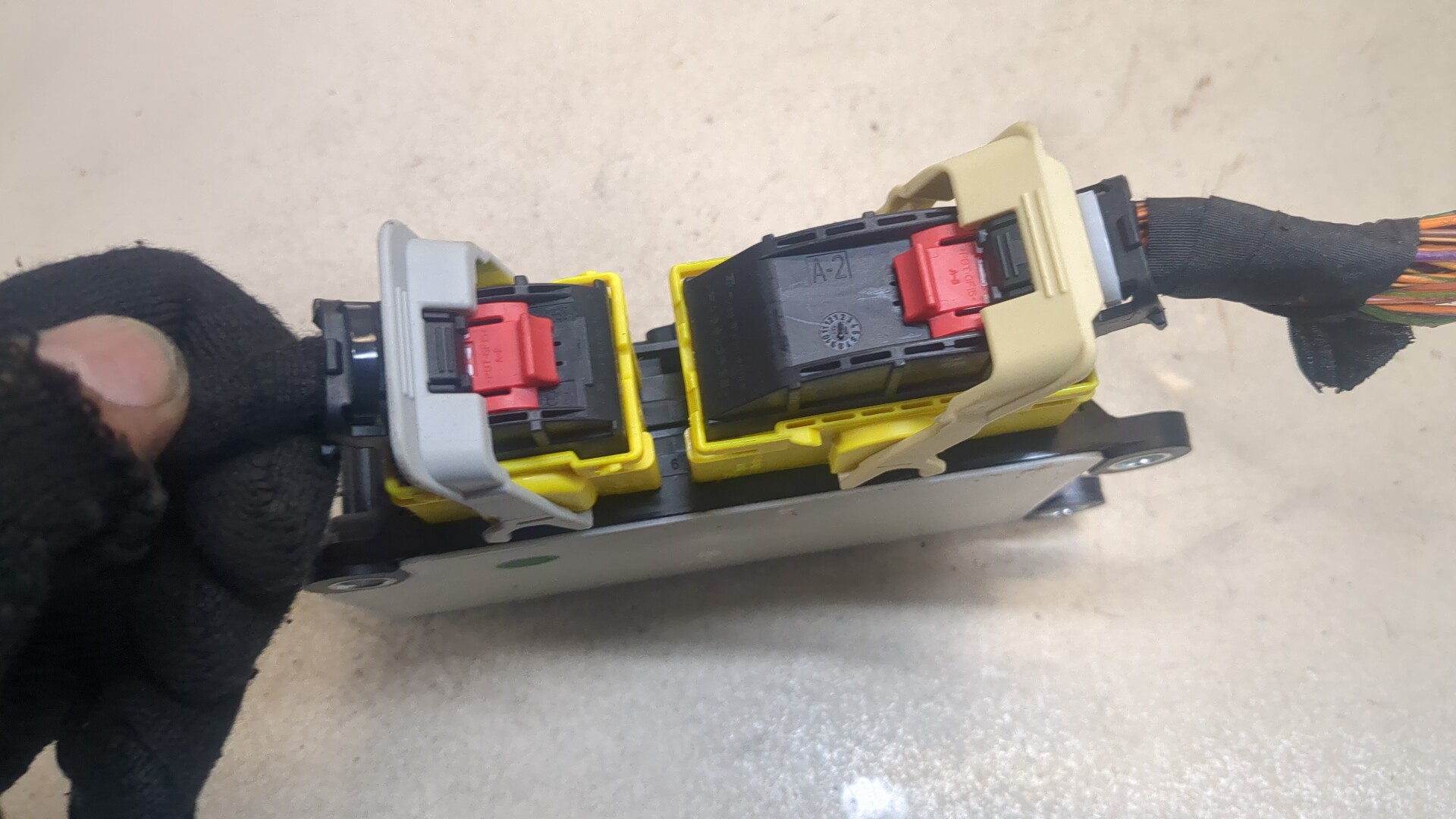 Блок управления подушек безопасности (AIR BAG)