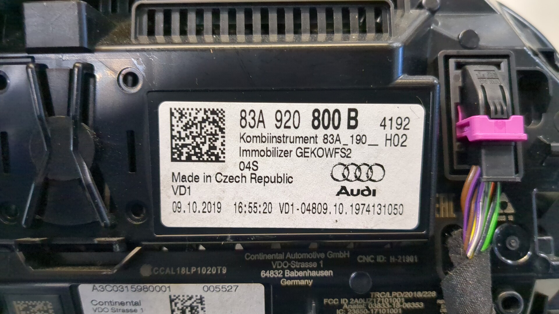 Панель приборов