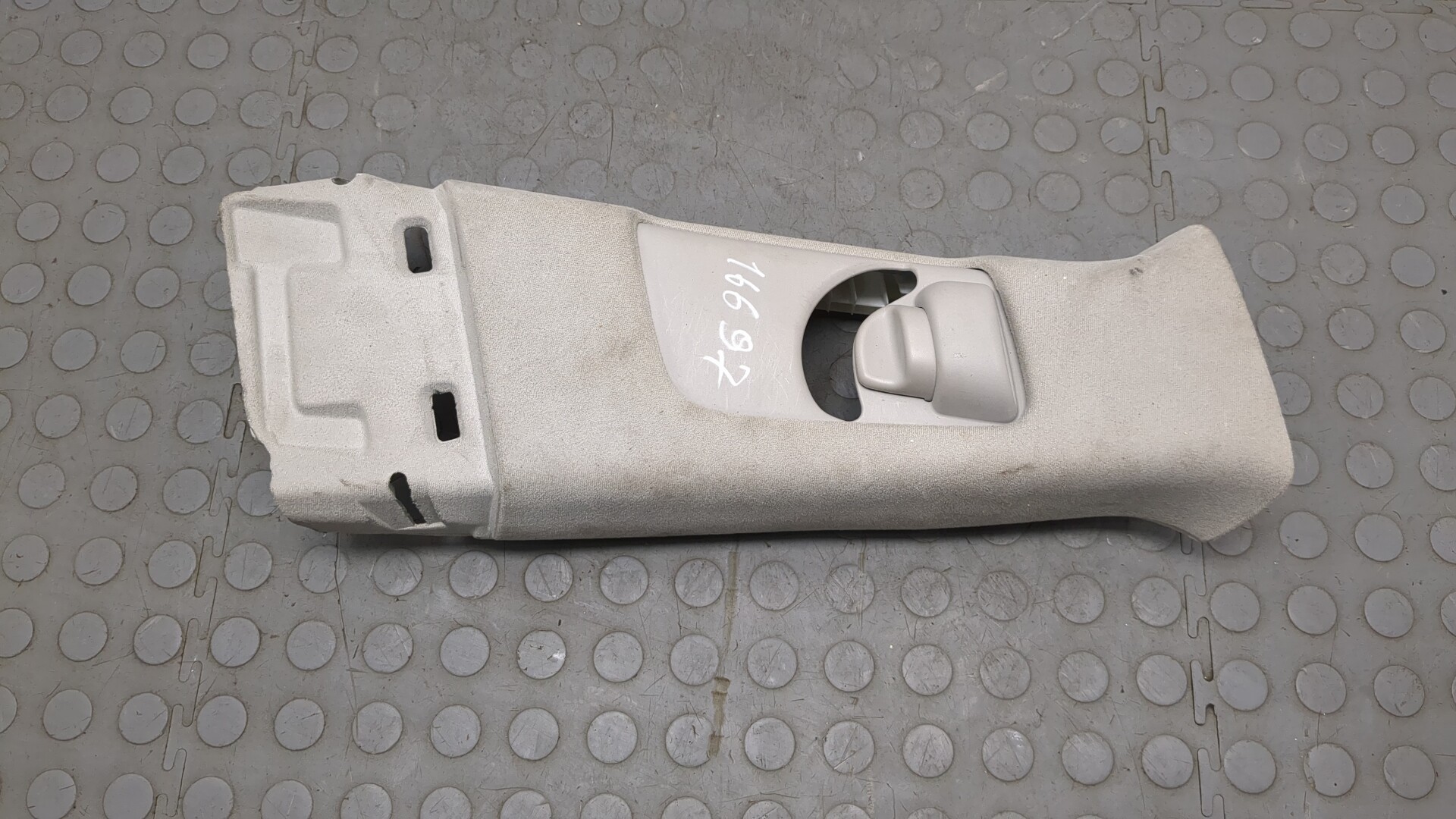 Обшивка стойки