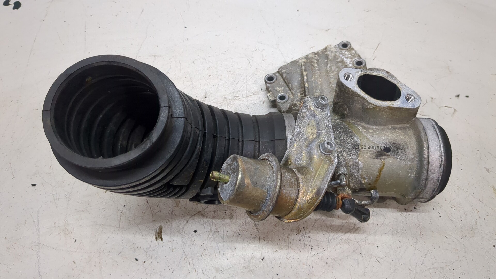 Заслонка дроссельная электрическая