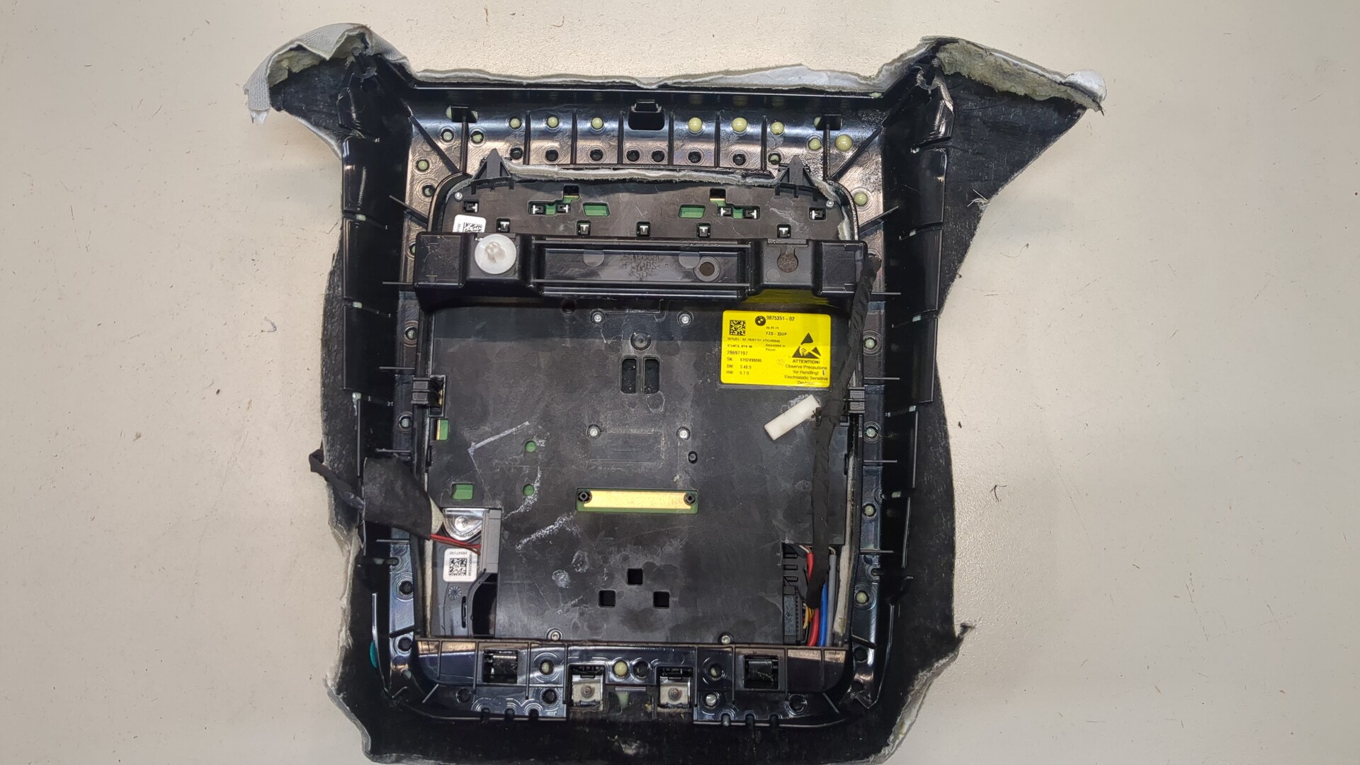 Плафон салонный