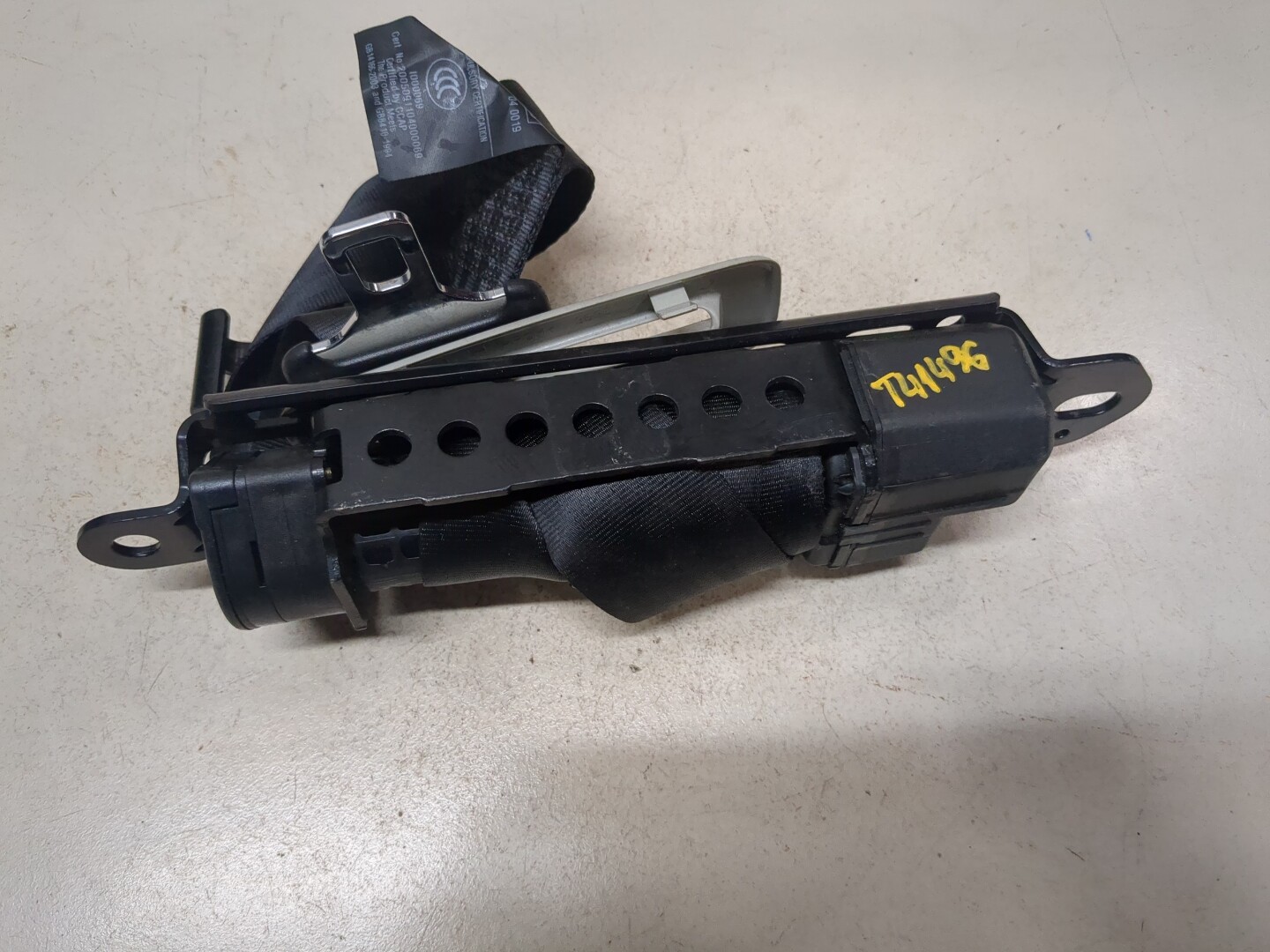 Ремень безопасности